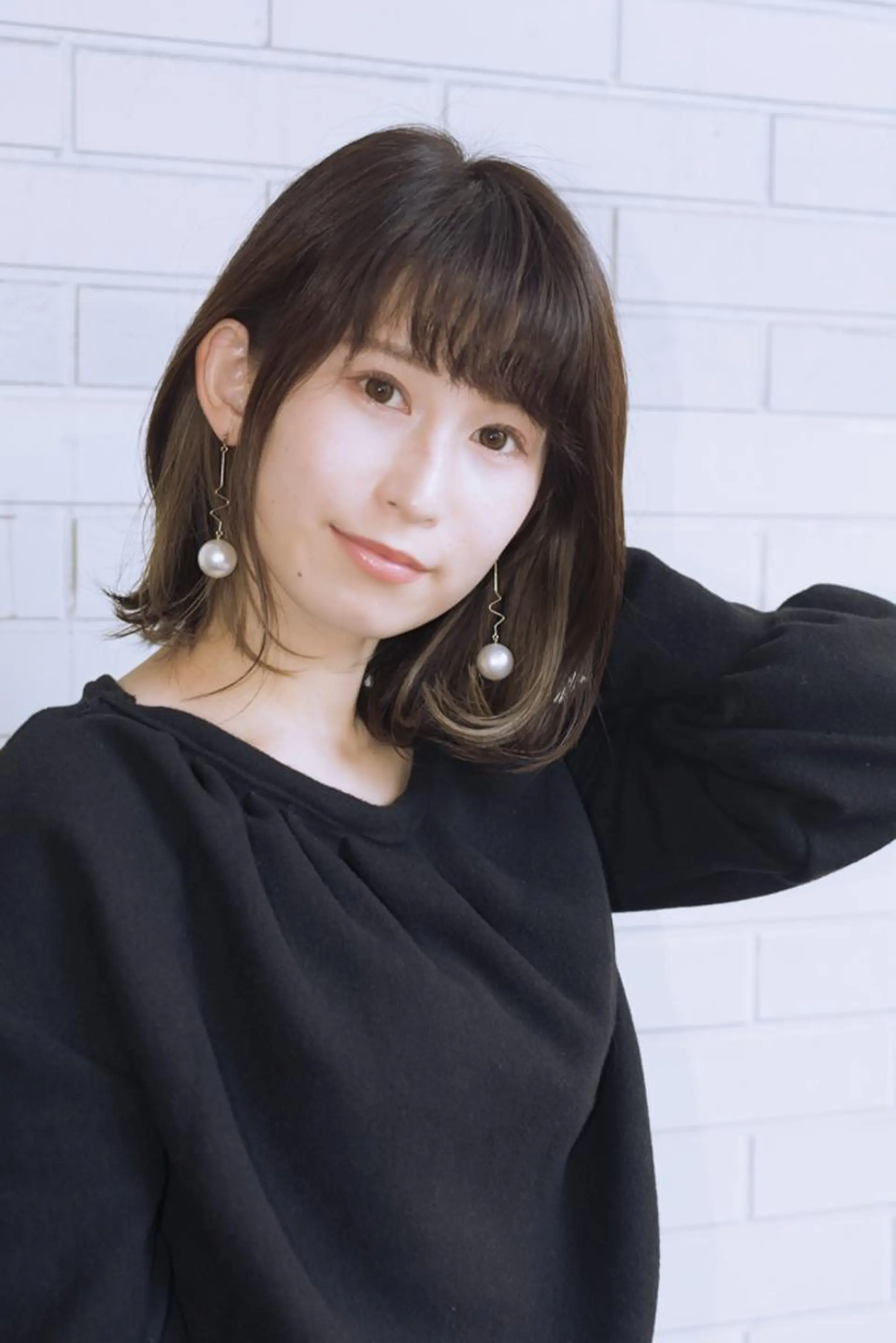 カラー ミディアム ショートボブ ベージュカラー ブルーカラー ブルージュ グレージュ 撮影モデル 斉藤 正敏のその他イメージ