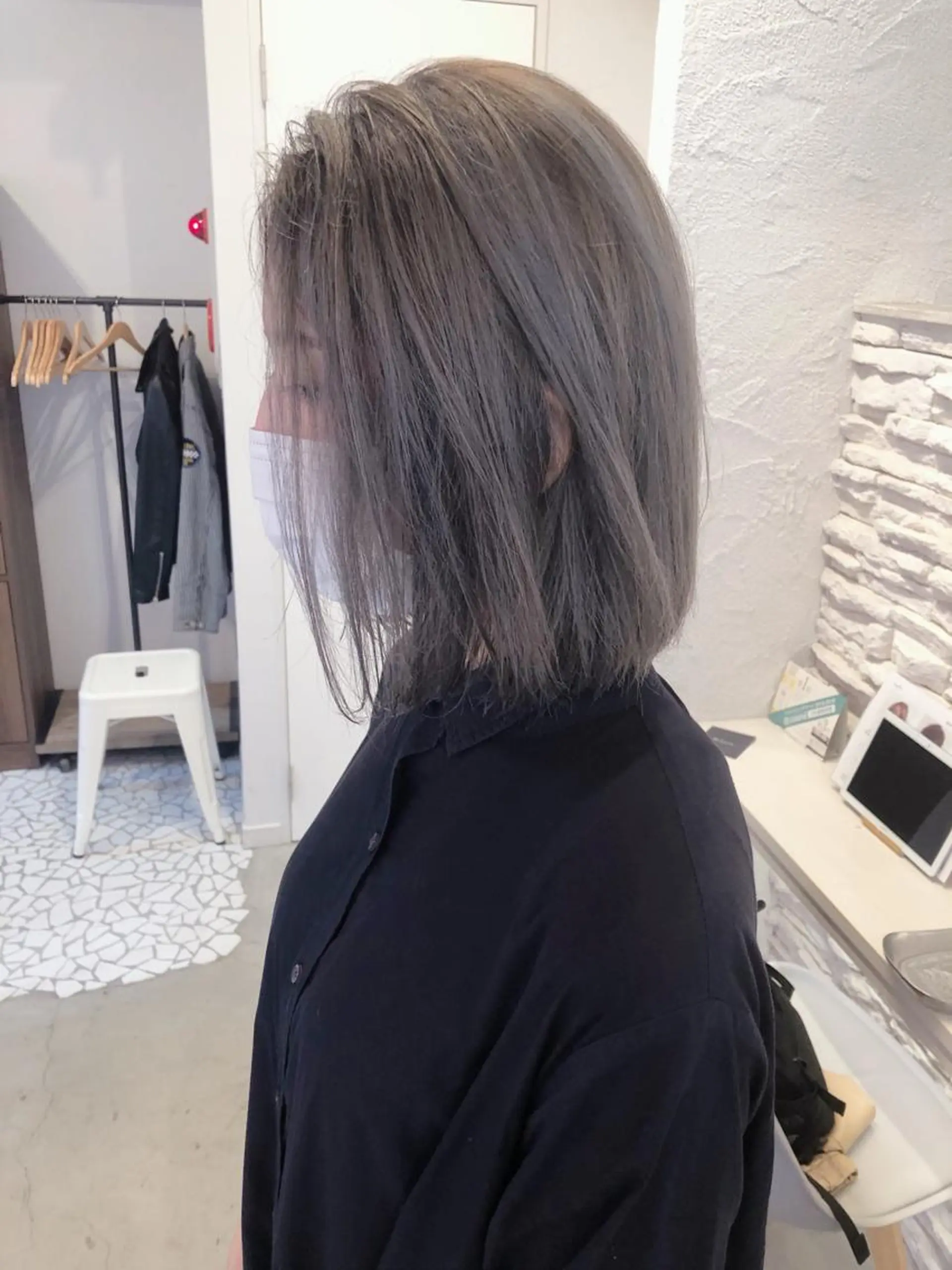 ミディアム カラー XYZ新宿所属・⭐️DAIKI⭐️ ハイトーン/髪質改善のヘアスタイル