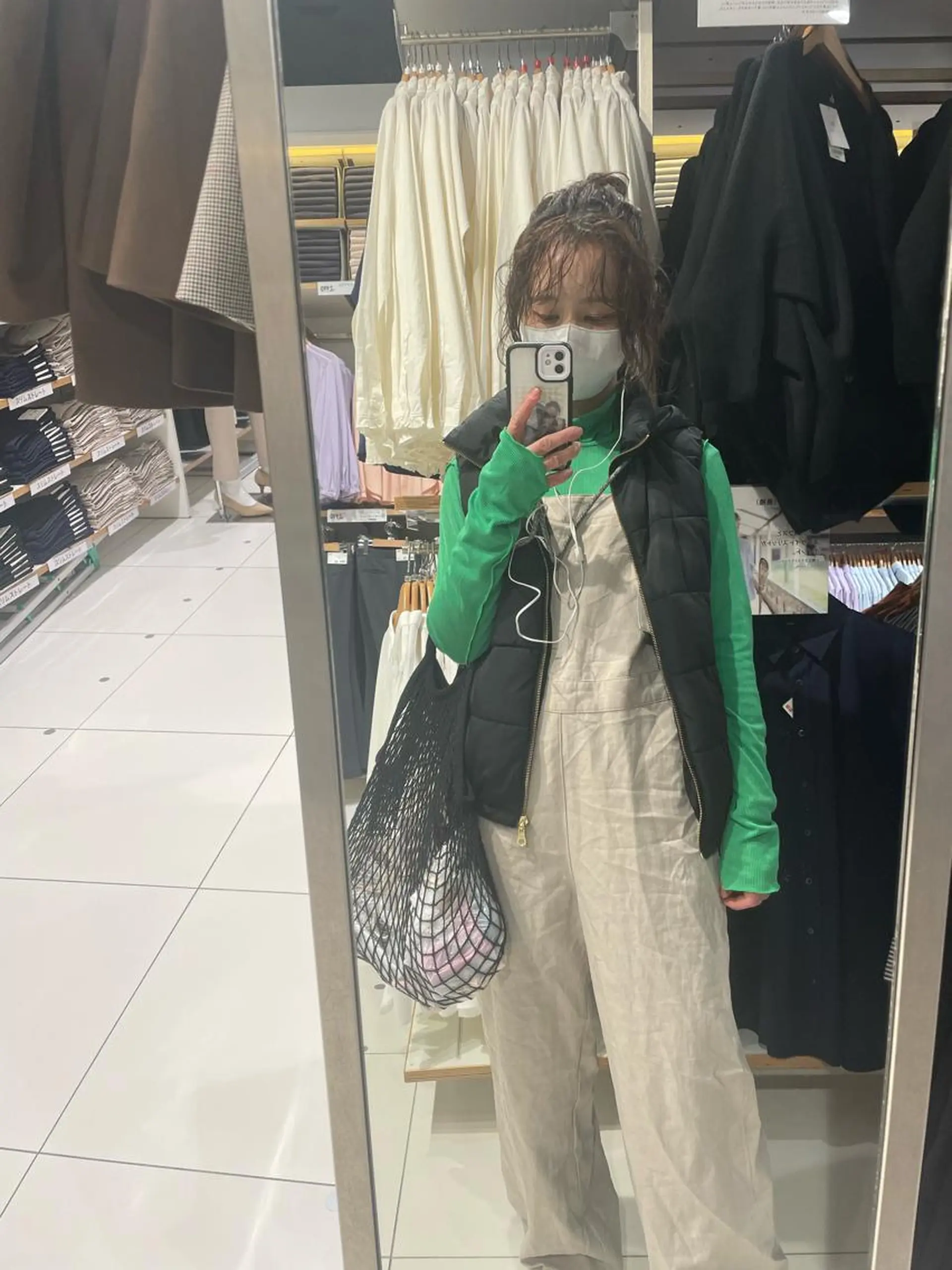 ミディアム ミディアムパーマ JEAN CLAUDE BIGUINE 横浜ベイクォーター店所属・Koharu 髪質改善カラーのヘアスタイル