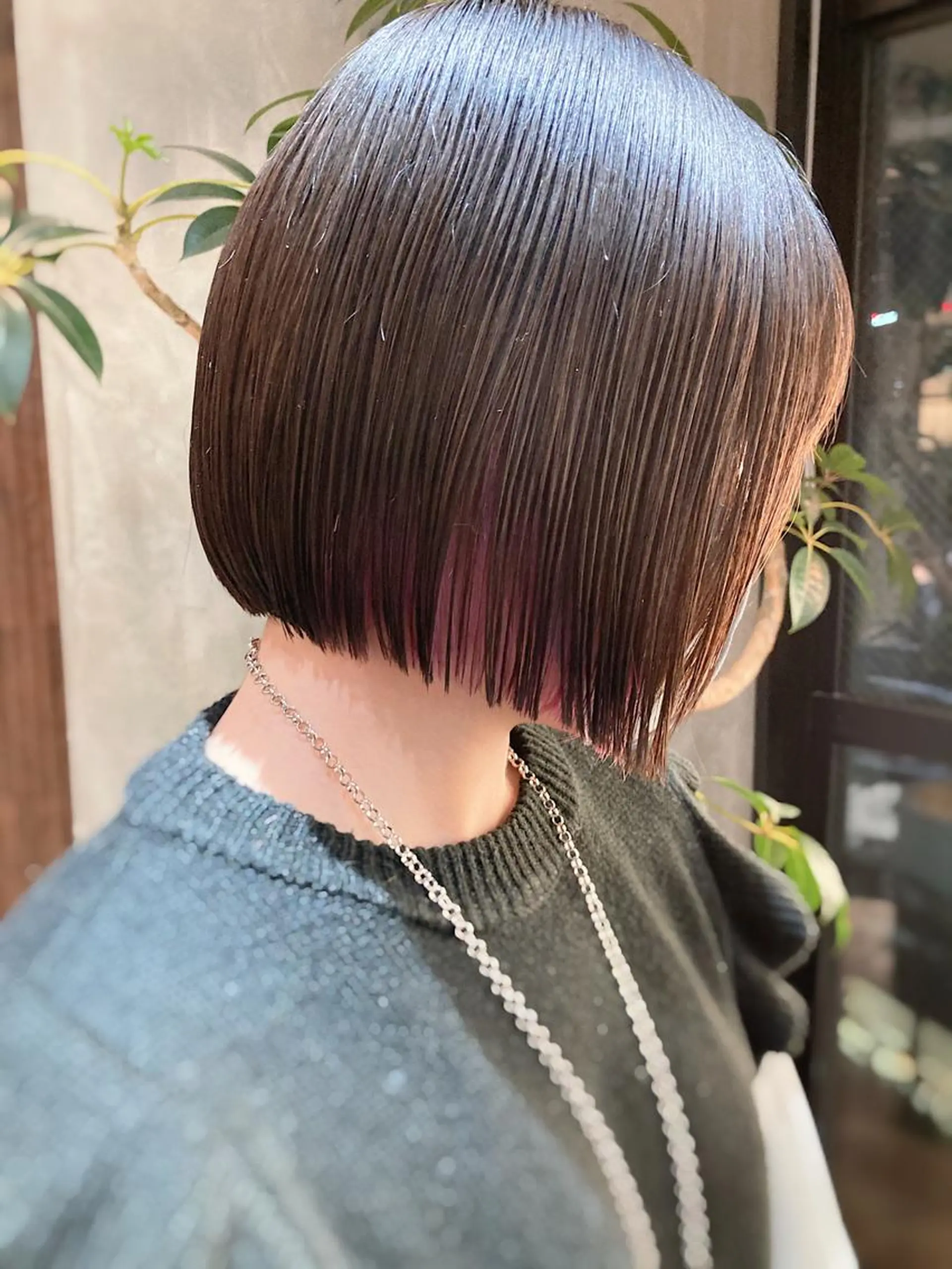 ショート 切りっぱなしボブ ボブ 波巻きスパイラルパー マ/シャドウパーマ駿のヘアスタイル