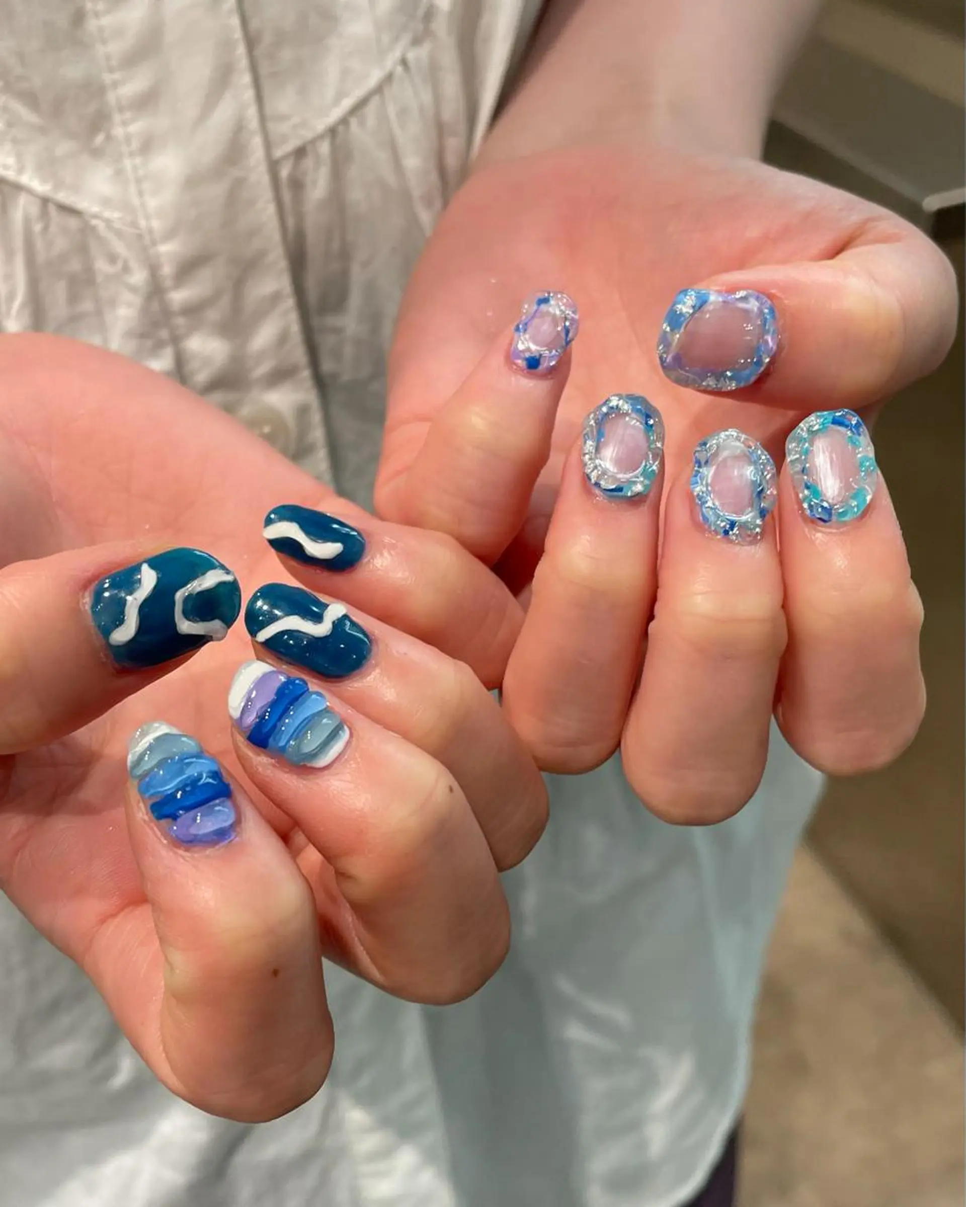 ネイル ブルー ハンドネイル ナチュラル透明感🌱 小山美樹子のヘアスタイル