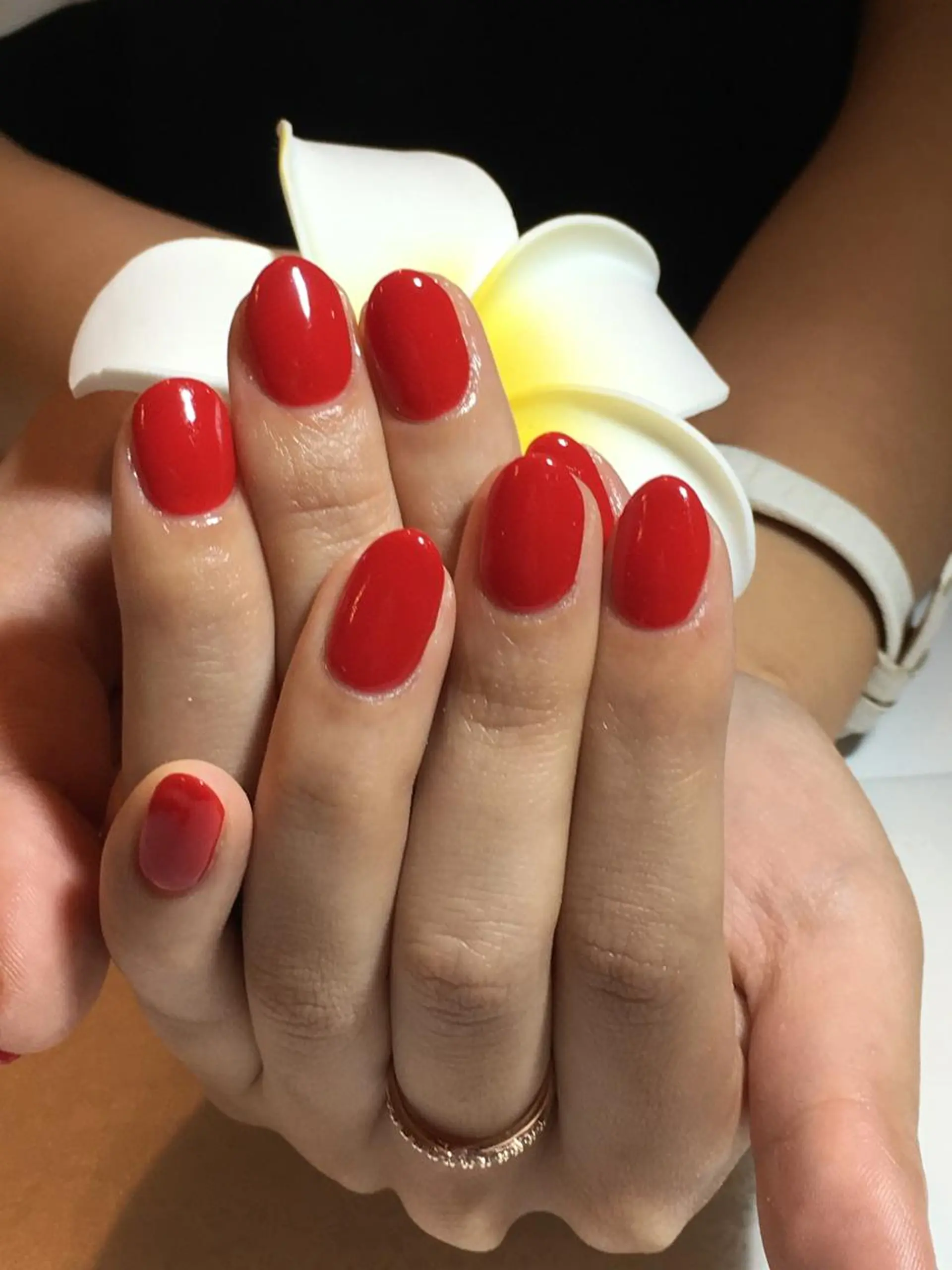 ネイル ハンドネイル ハンドケア 古川 里美のネイルデザイン