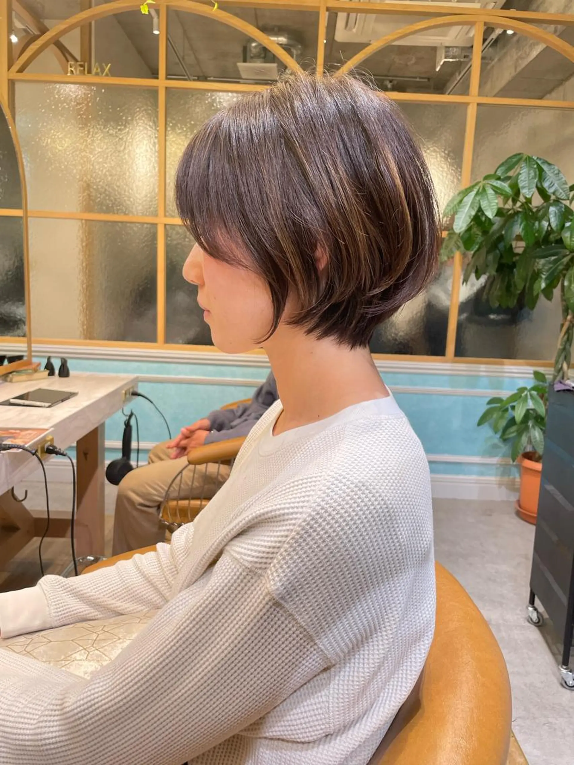 ショート 縮毛矯正　髪質改善 韓国風レイヤー　吉田のヘアスタイル