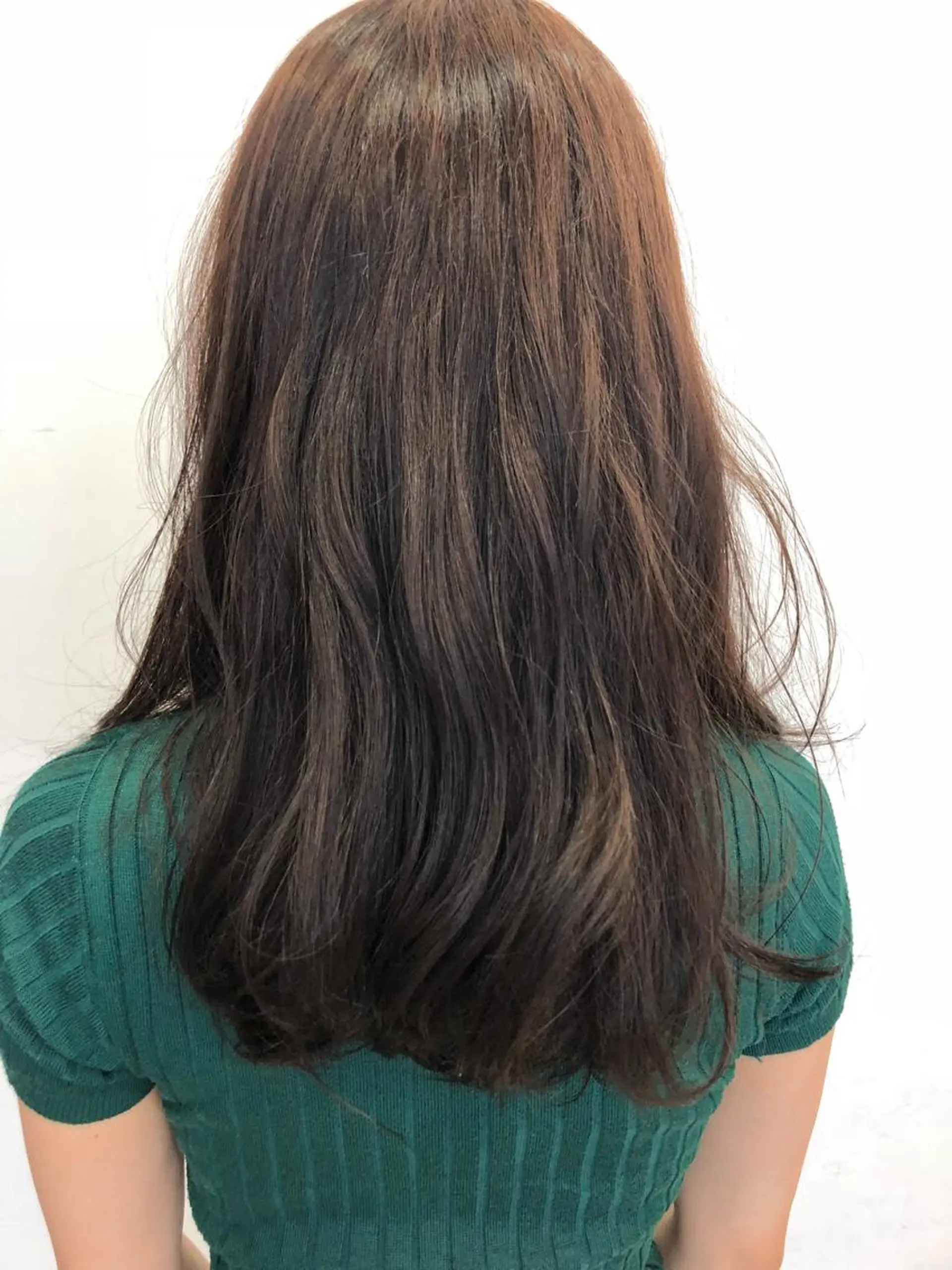 ロング GLROW haruhiのヘアスタイル