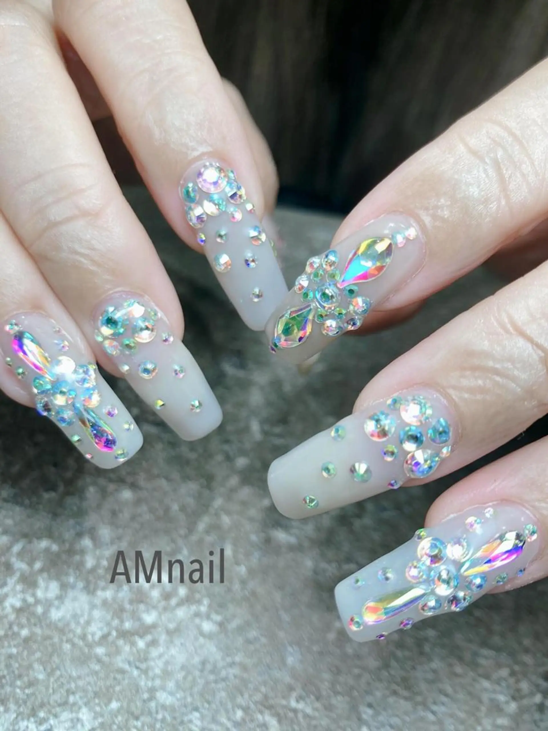 ネイル ロングネイル 持ち込み スカルプネイル ハンドネイル ネイルアーティスト SUE（スゥ）のネイルデザイン