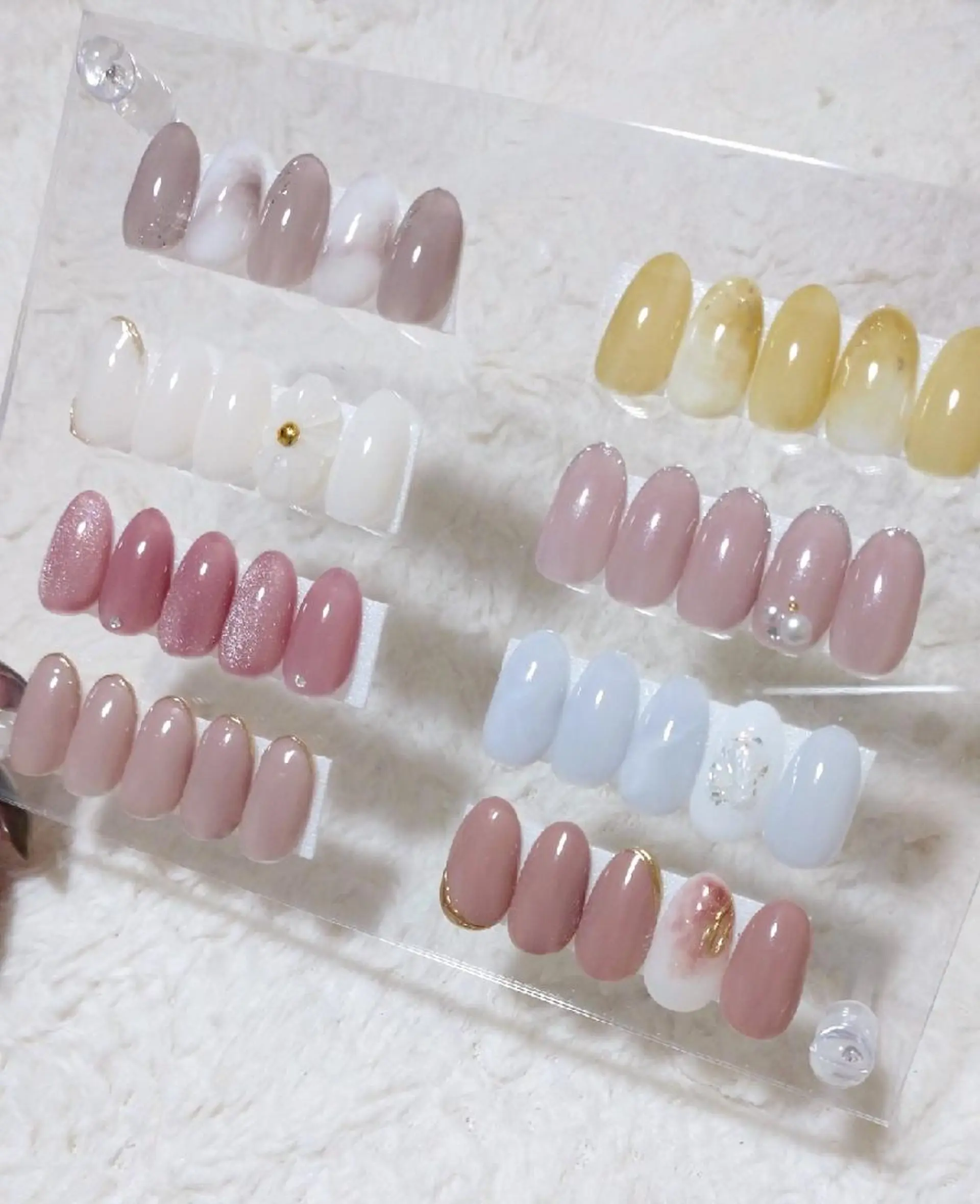 ネイル オフィスネイル シンプルネイル ハンドネイル 會田 瑠衣のネイルデザイン