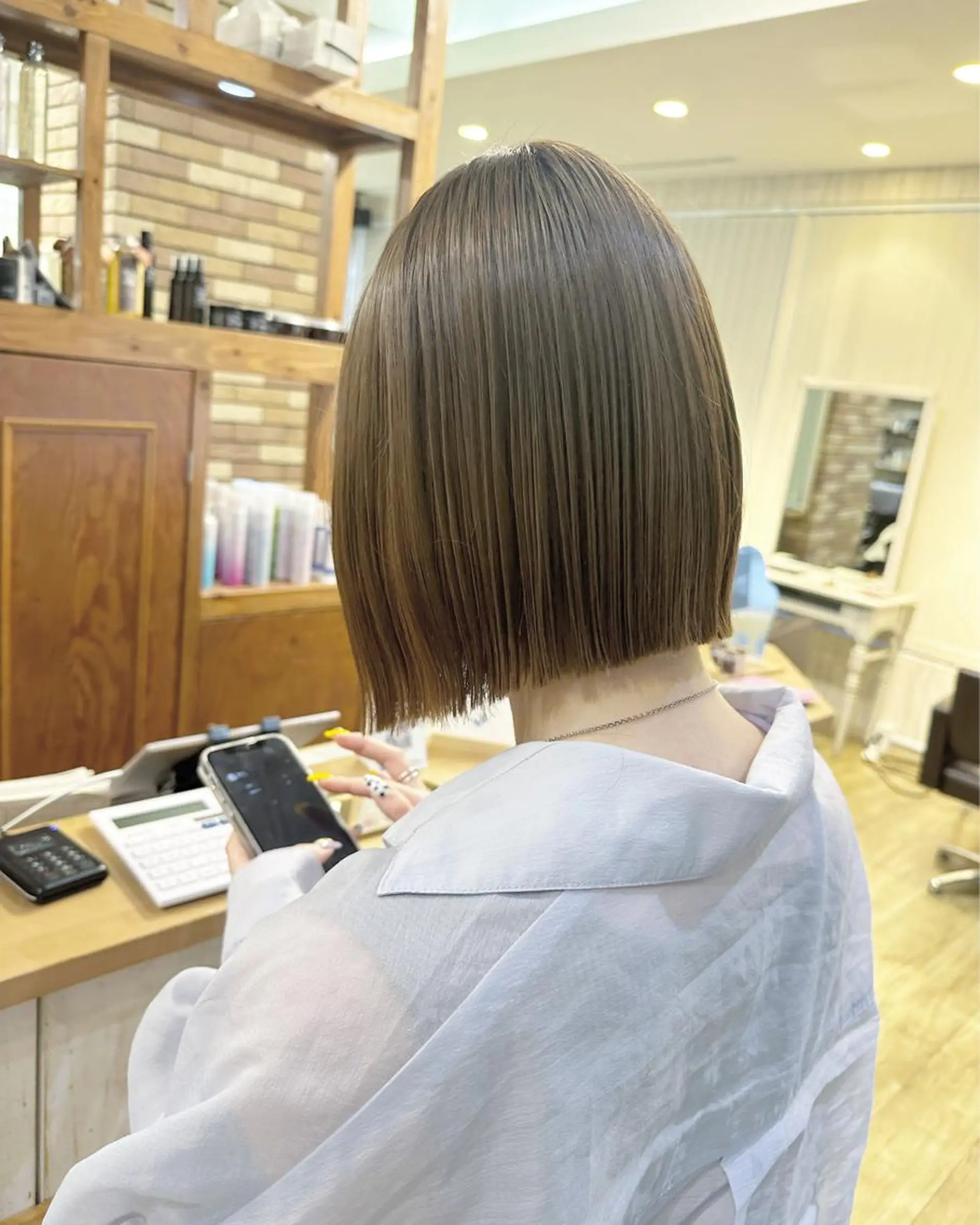 ショート カット regalo 森重ユウのヘアスタイル