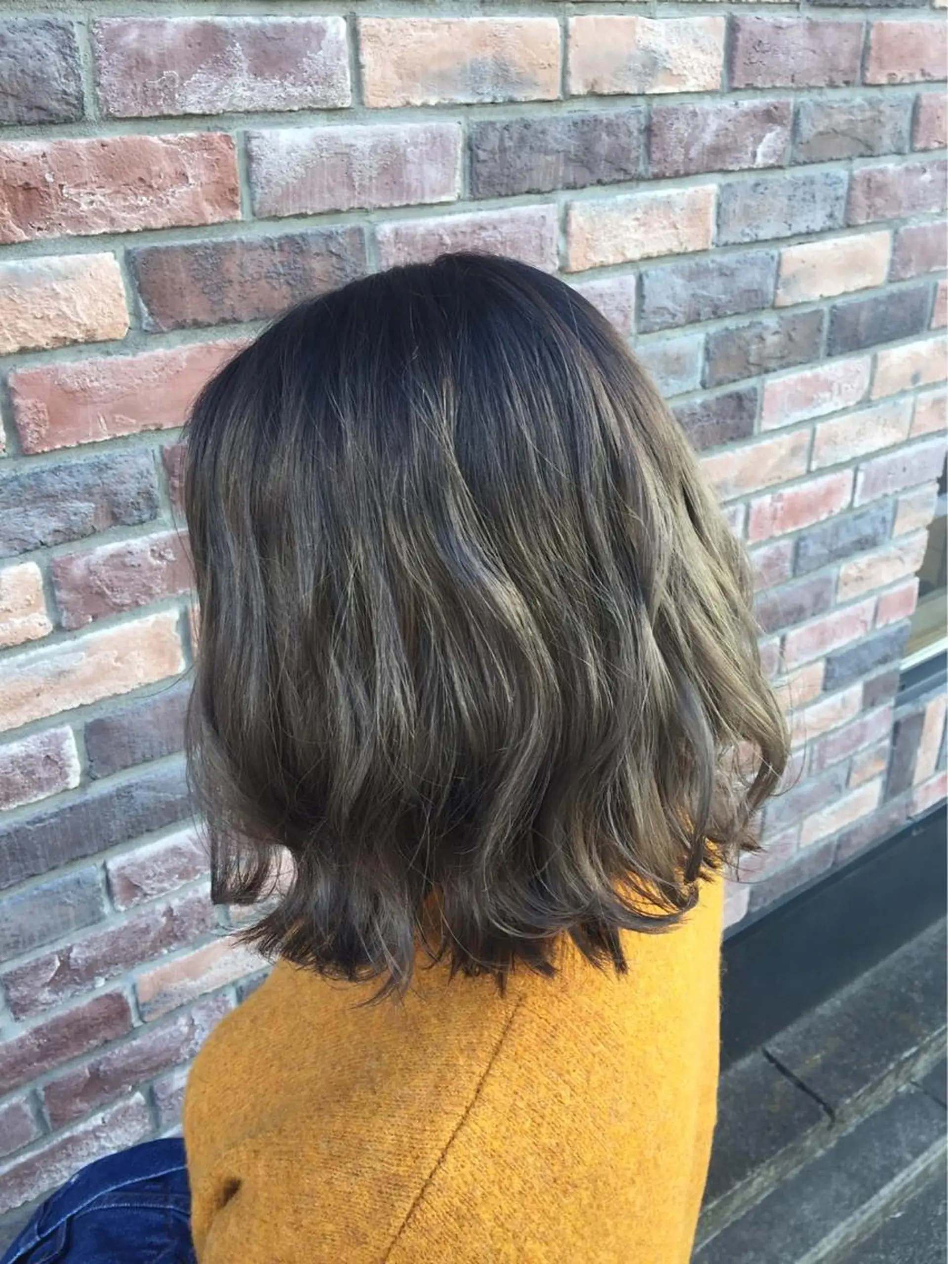 ミディアム カラー ダークグレー グラデーションカラー ボブ 永井大樹✨ 透明感カラー✨のヘアスタイル