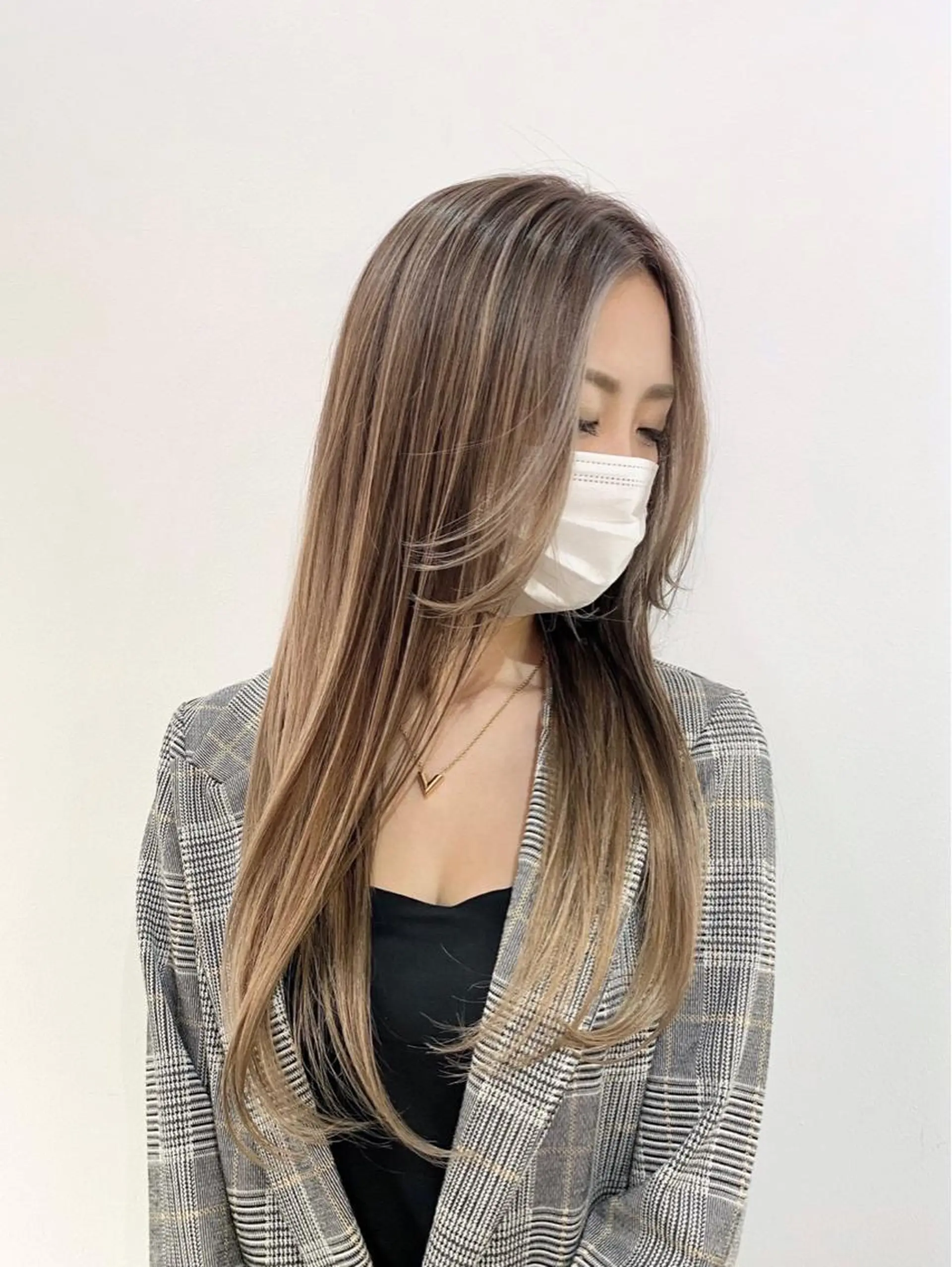 ロング カラー ヘアアレンジ アディクシーカラー 透明感カラー 【公式】amble luxe池袋東口🩷のヘアスタイル