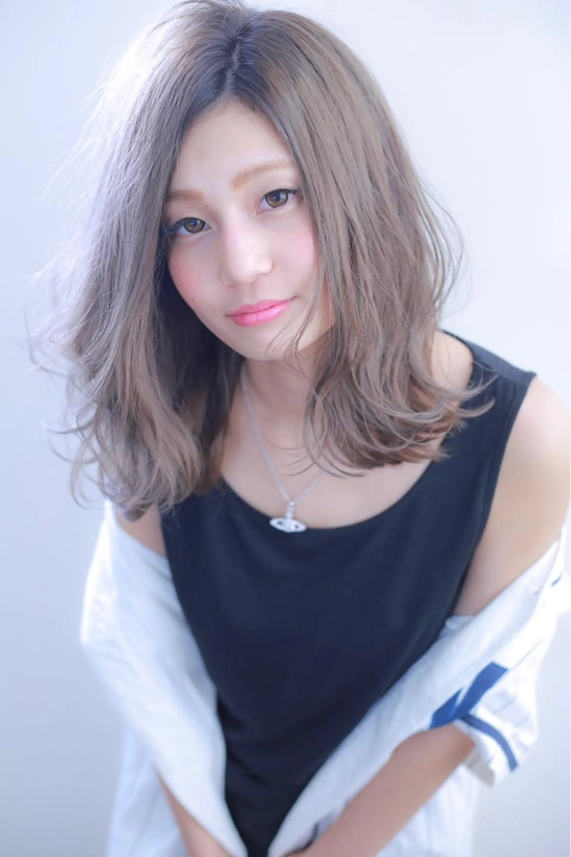 セミロング 伊藤 裕貴のヘアスタイル