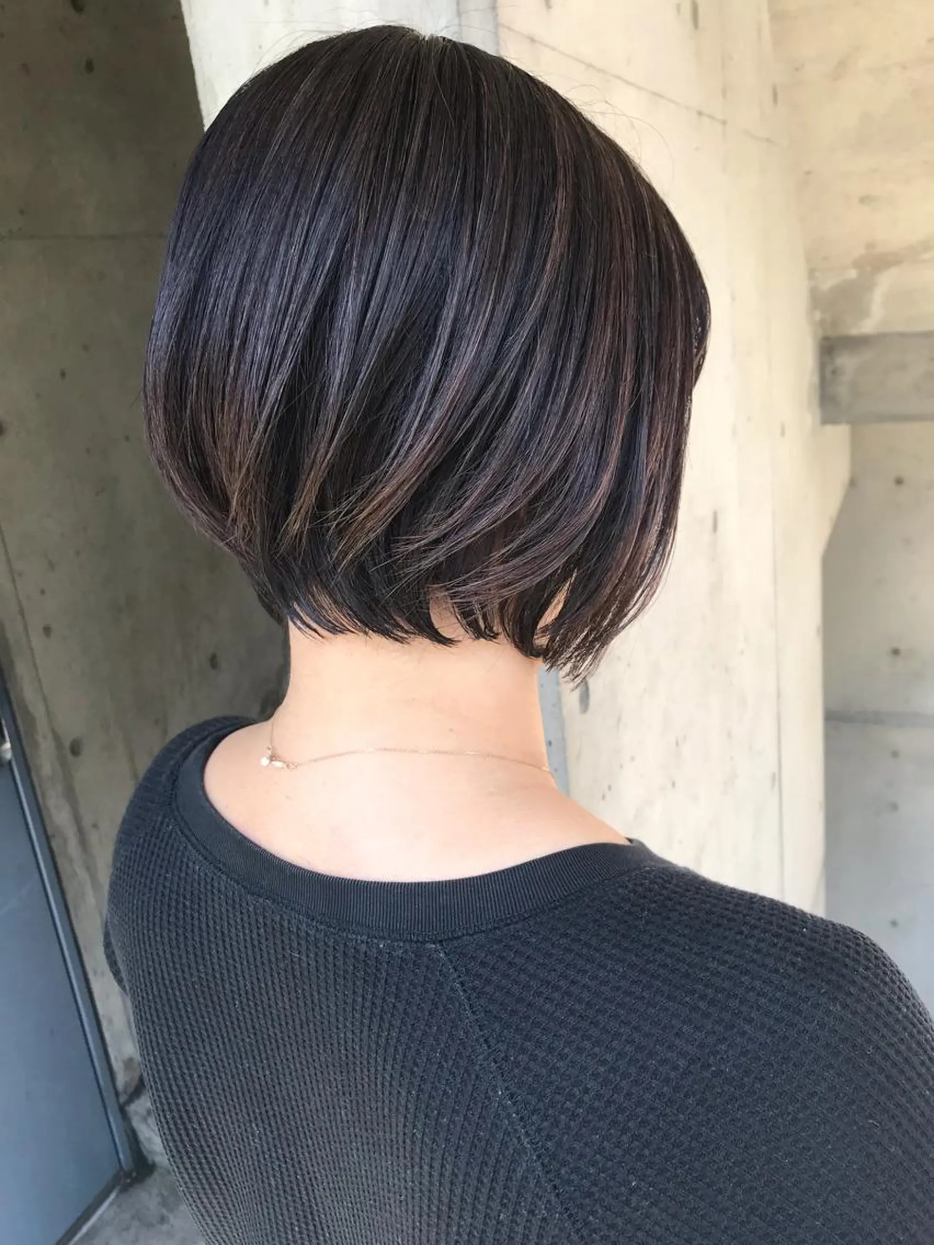 ショート カット ヘアカラー トリートメント 成松 勇治のヘアスタイル