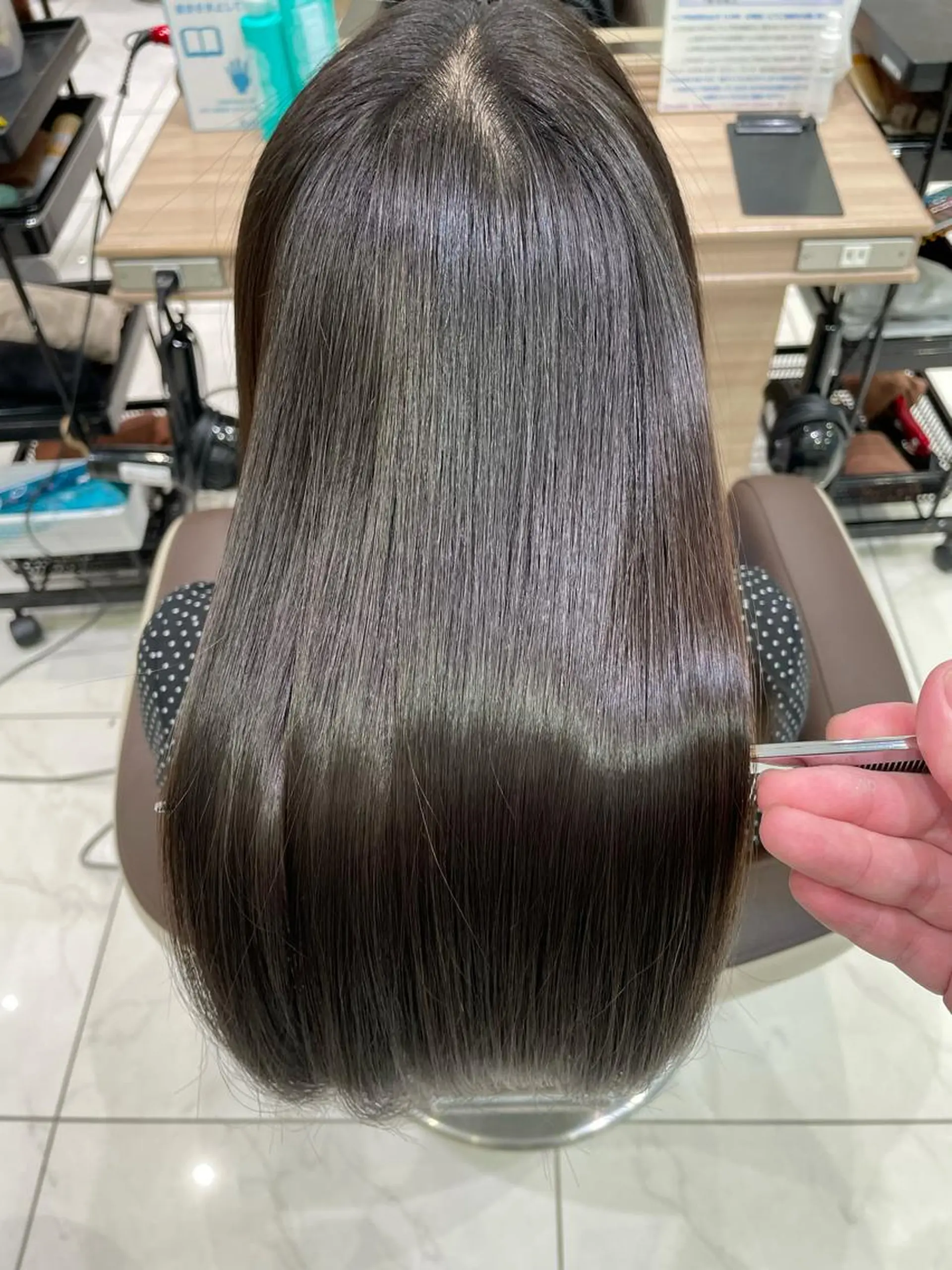 セミロング 髪質改善 カット 縮毛矯正 髪質改善/美髪矯正 マネージャー福永のヘアスタイル