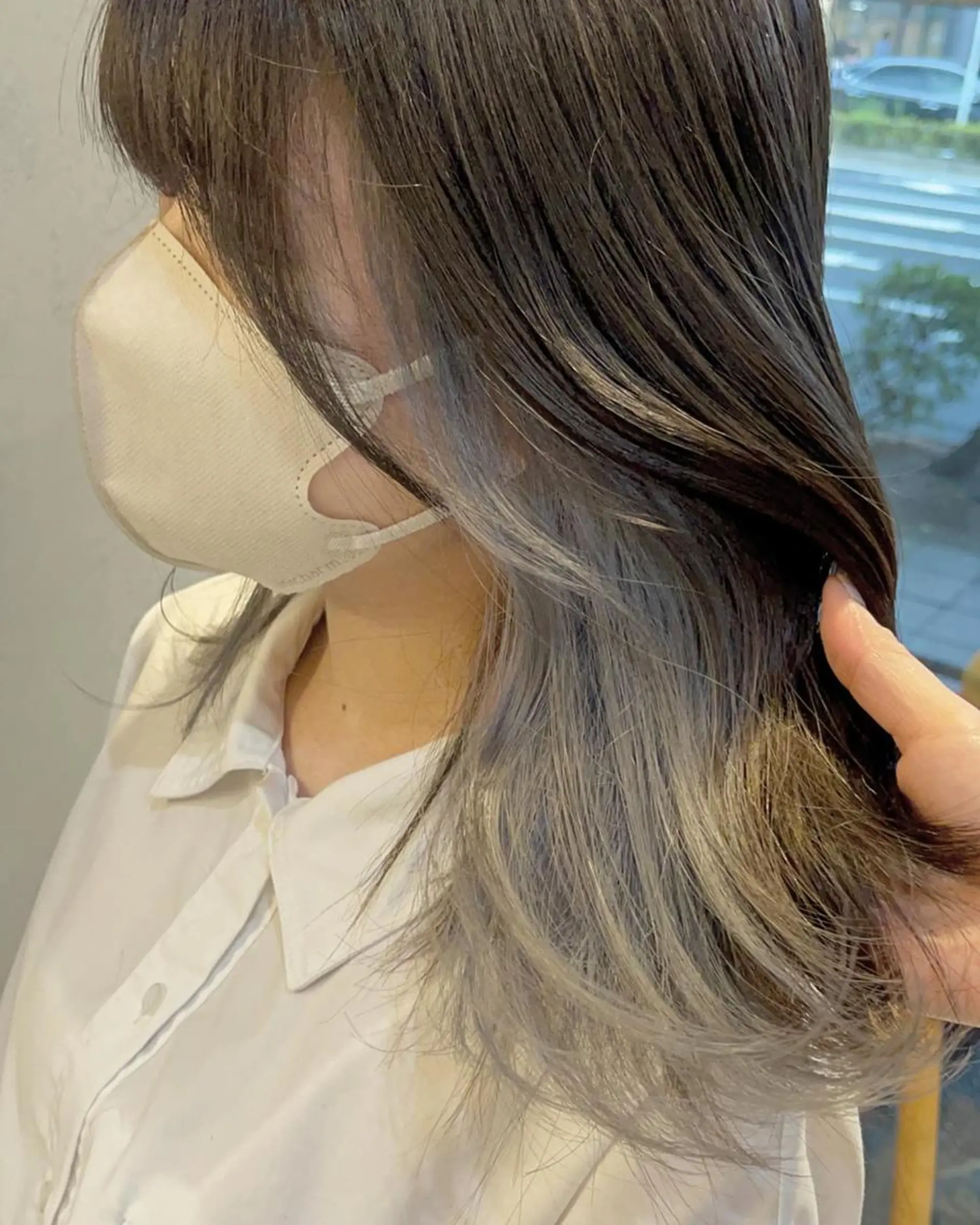 ミディアム カラー ヘアアレンジ ベージュカラー 黒髪 ブリーチ ブルーカラー ブルーグレー ❥【韓国風ヘア】 stylist 林❥のエステ・リラクイメージ