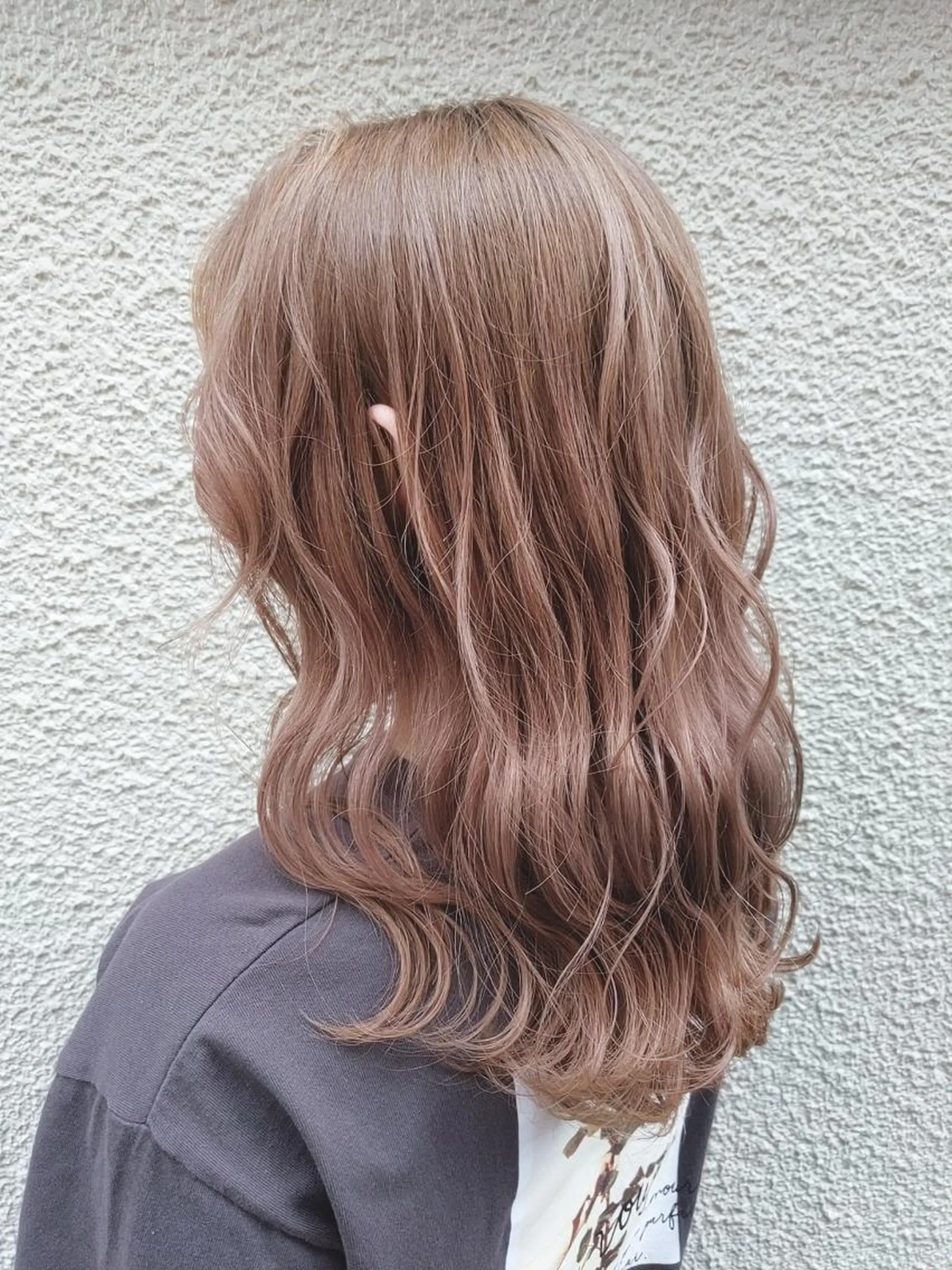 ロング カラー ヘアアレンジ PRIVATE SALON EYES所属・EYES リアのマツエク・マツパデザイン