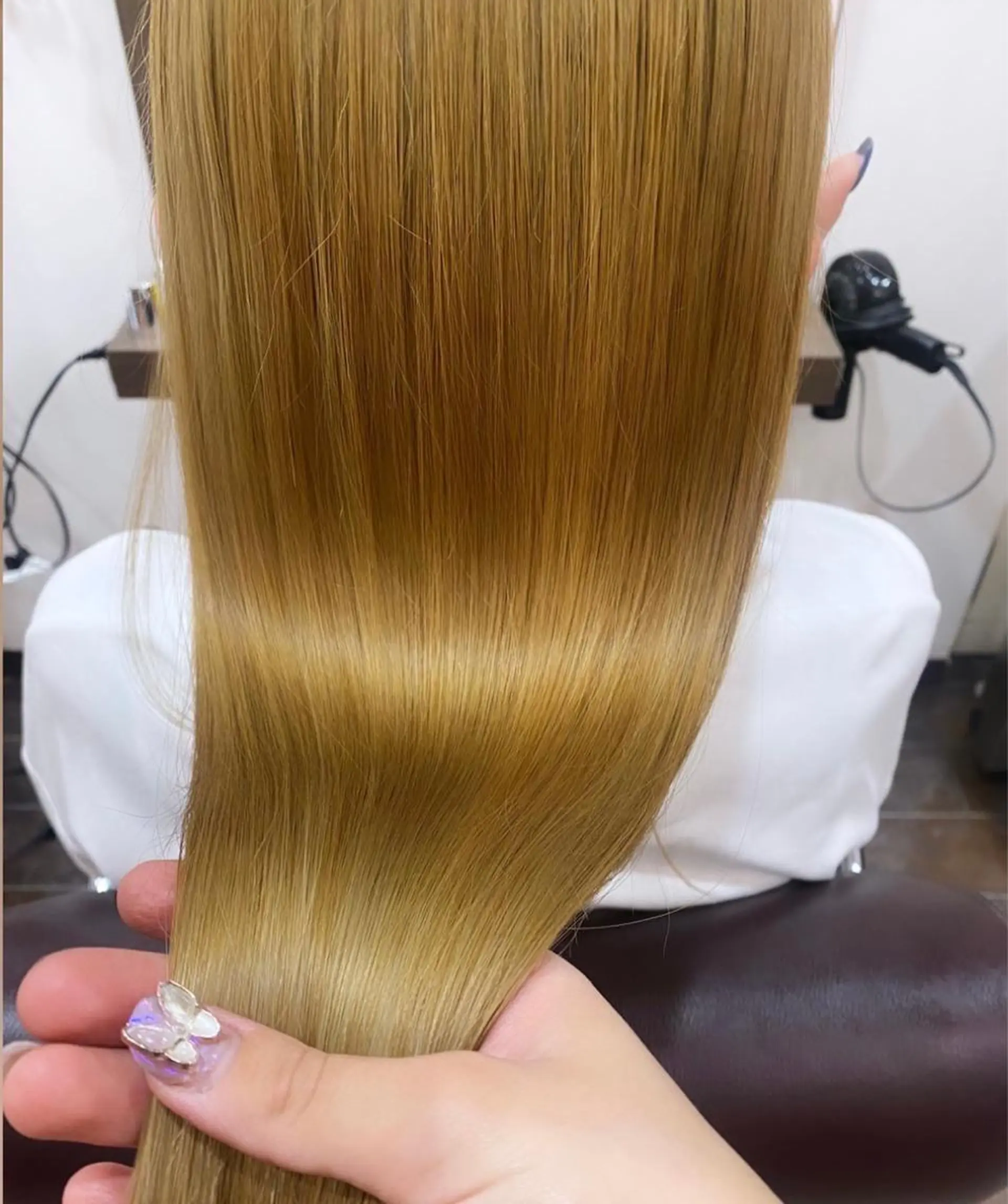 カラー レディースカット いからしゆうたのヘアスタイル