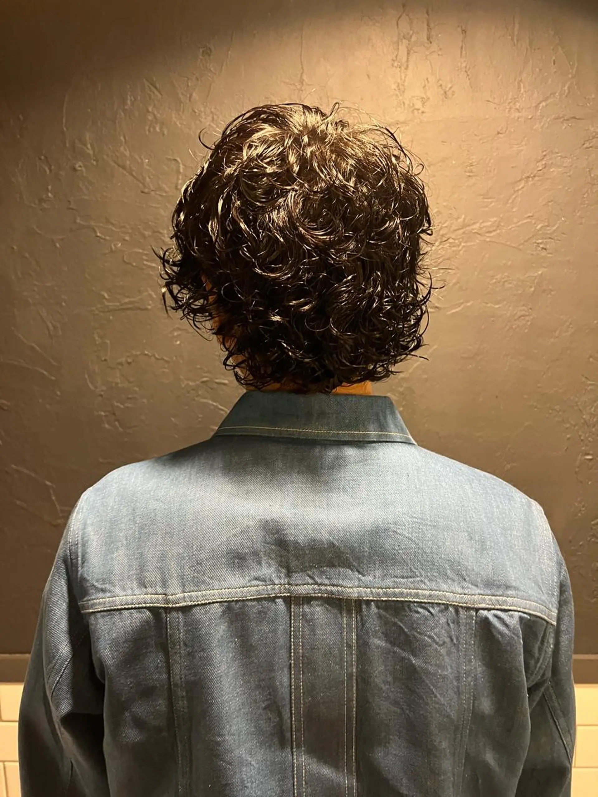 ショート パーマ メンズ 退色まで透明感ある ダブルカラー/リクのヘアスタイル