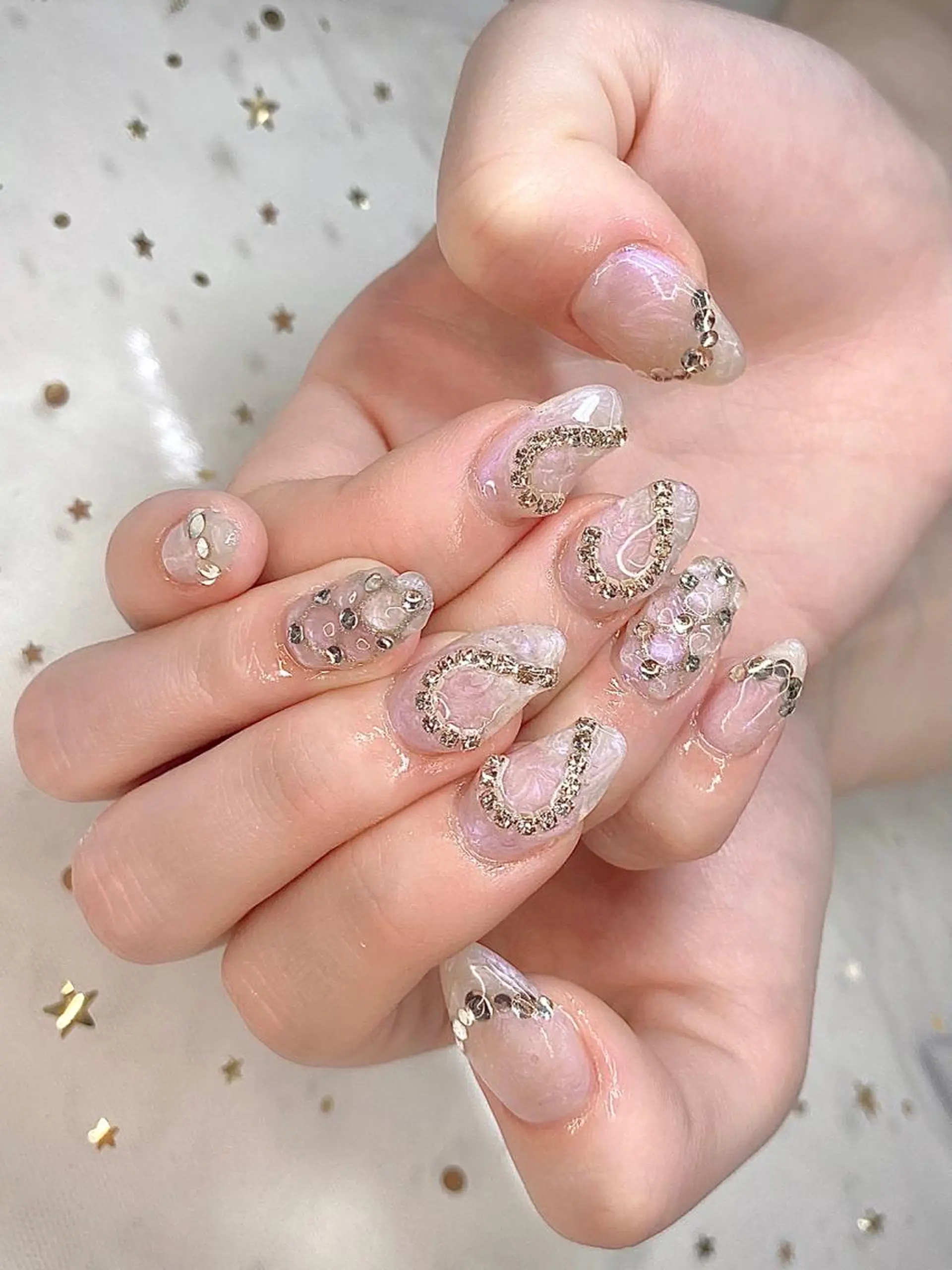 ネイル I-nailロング /ワンホン/キラキラのネイルデザイン