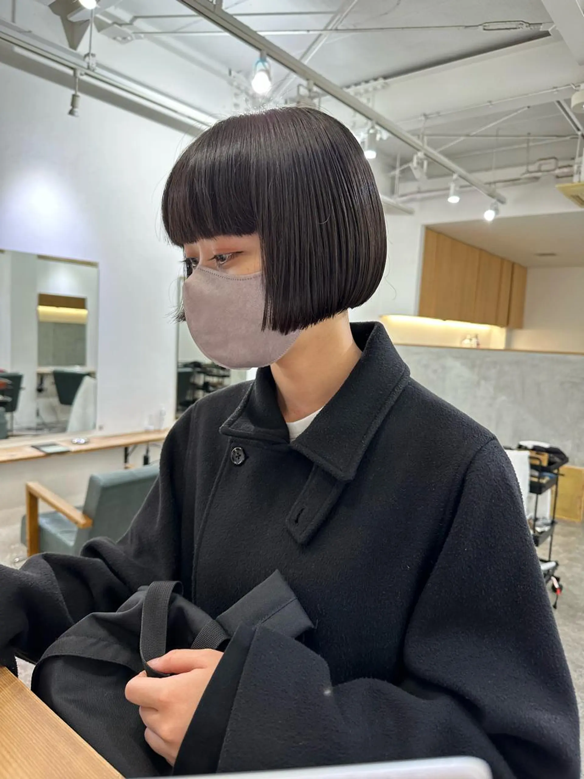 ショート カラー ボブ カット ヘアカラー トリートメント パーマ/透明感カラー /ボブ/吉田一生のヘアスタイル