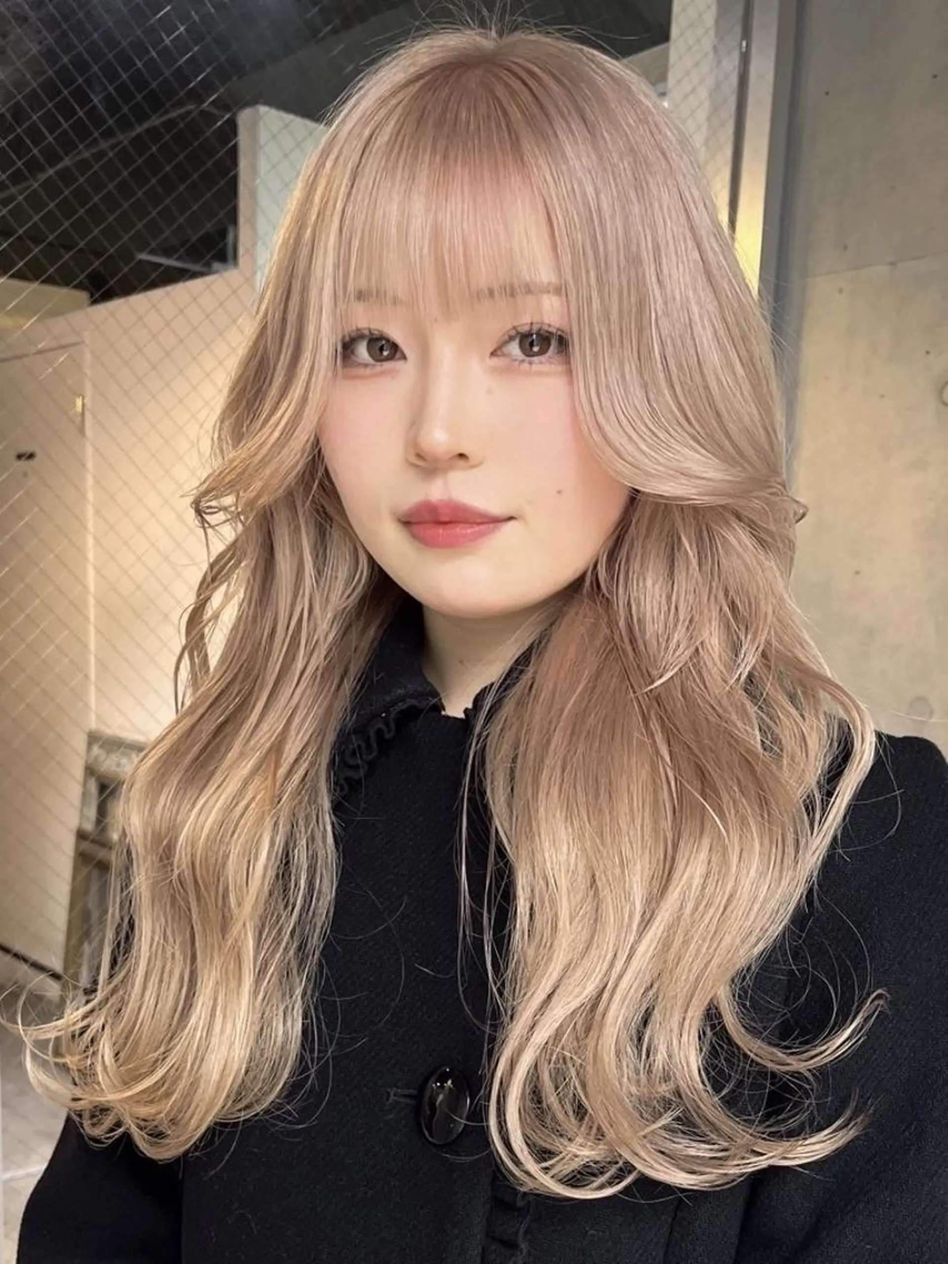 ロング ヘアカラー ARCANAブリーチ レイヤーカット/原宿のヘアスタイル