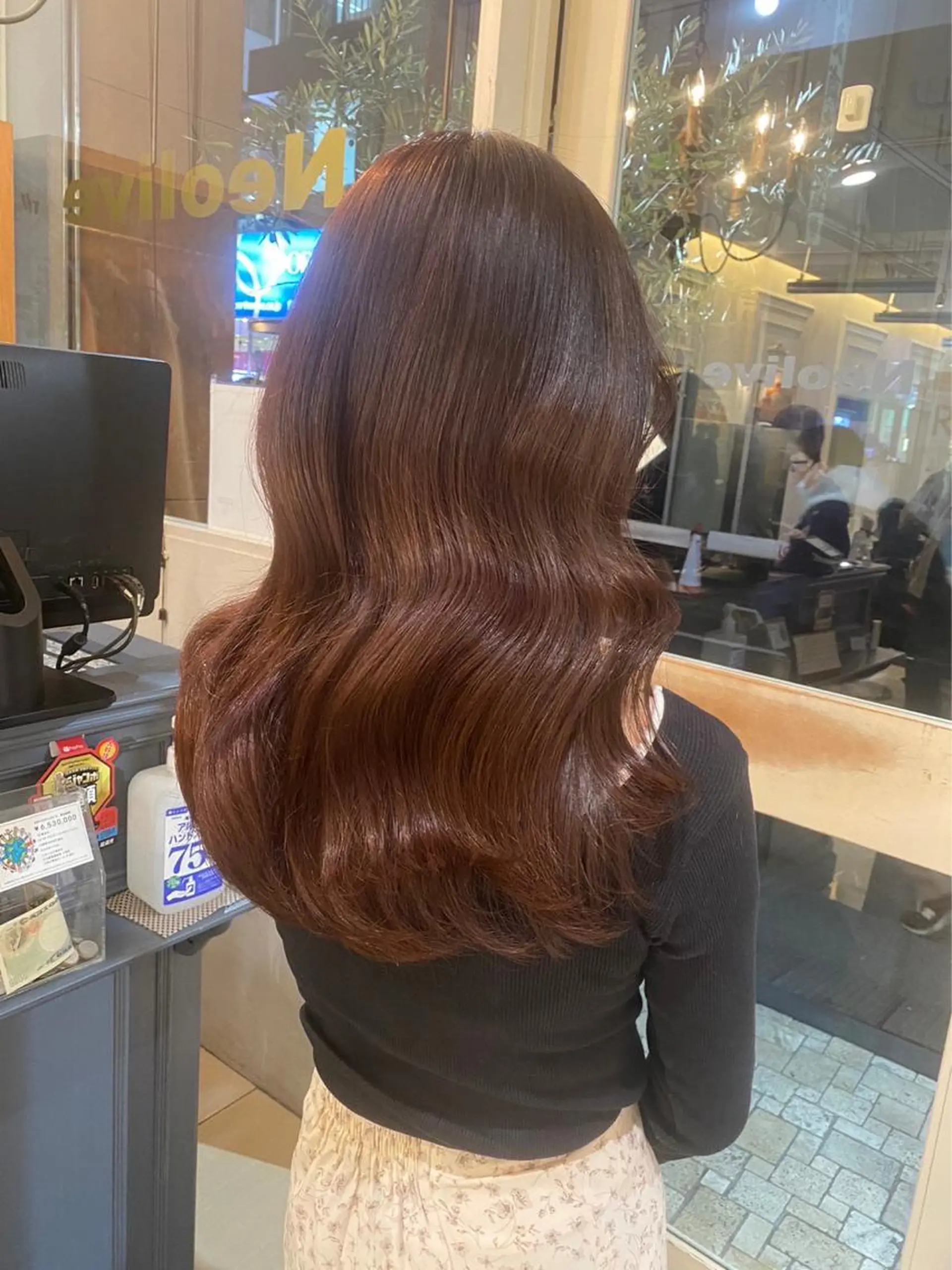 セミロング IRICO たまプラーザ所属・韓国ヘアー🇰🇷 MIWAのヘアスタイル