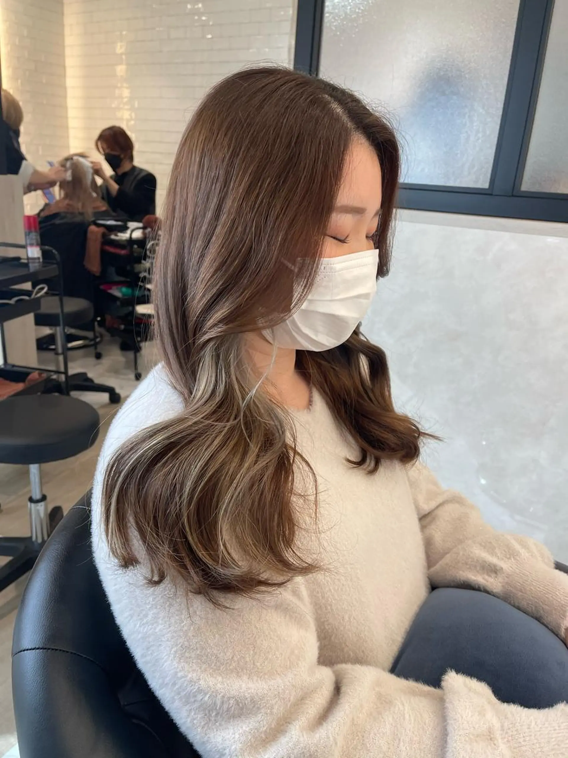 ロング カラー ヘアカラー トリートメント &chaLme   心斎橋所属・emi/髪質改善/ 韓国風/艶カラーのヘアスタイル