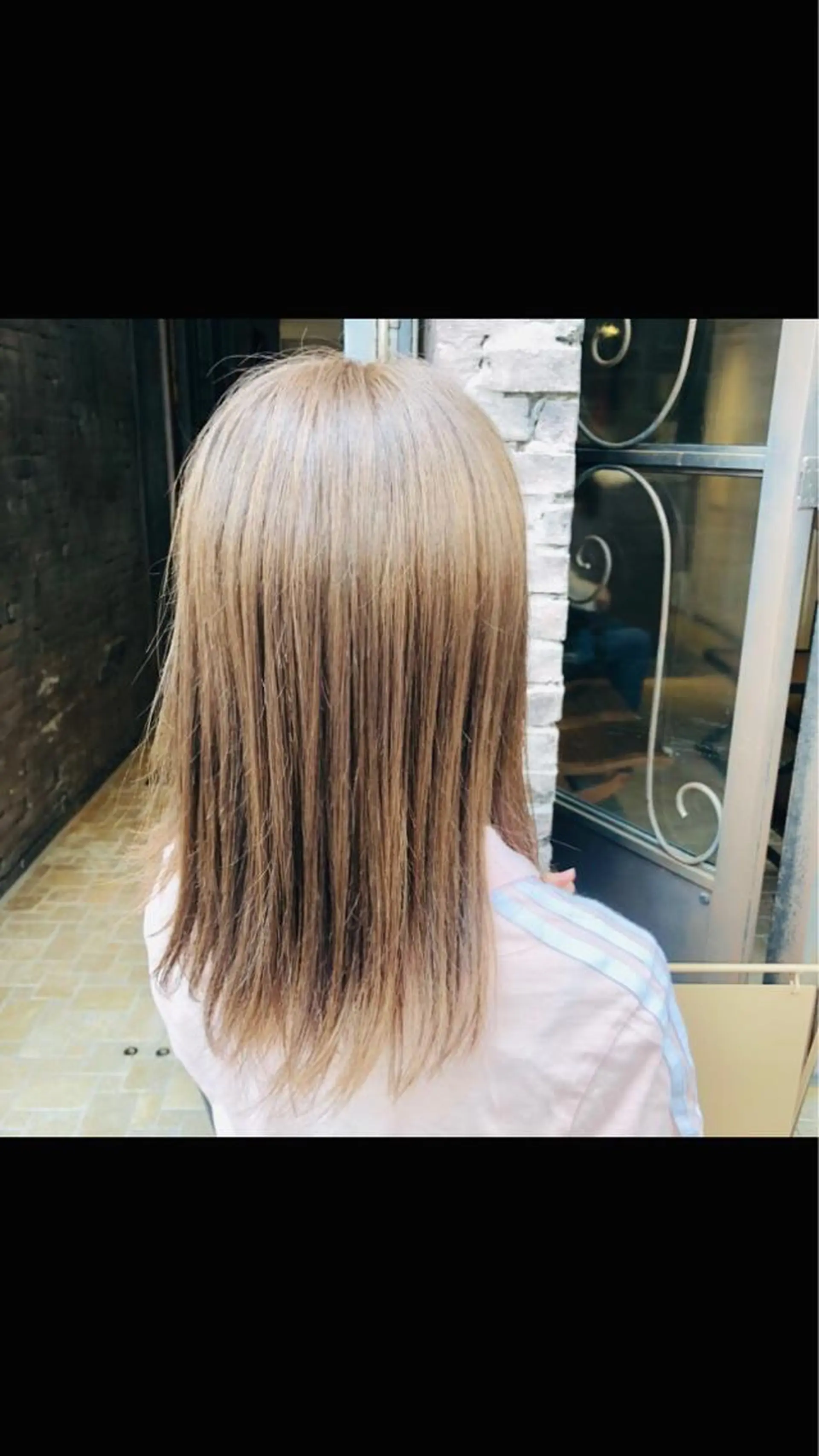 セミロング 三橋 由佳のヘアスタイル