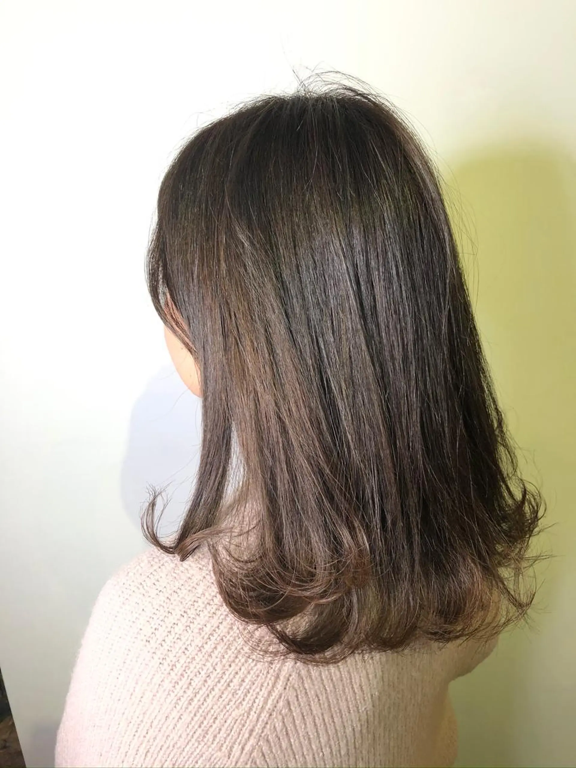 カラー 山下 皐介のヘアスタイル
