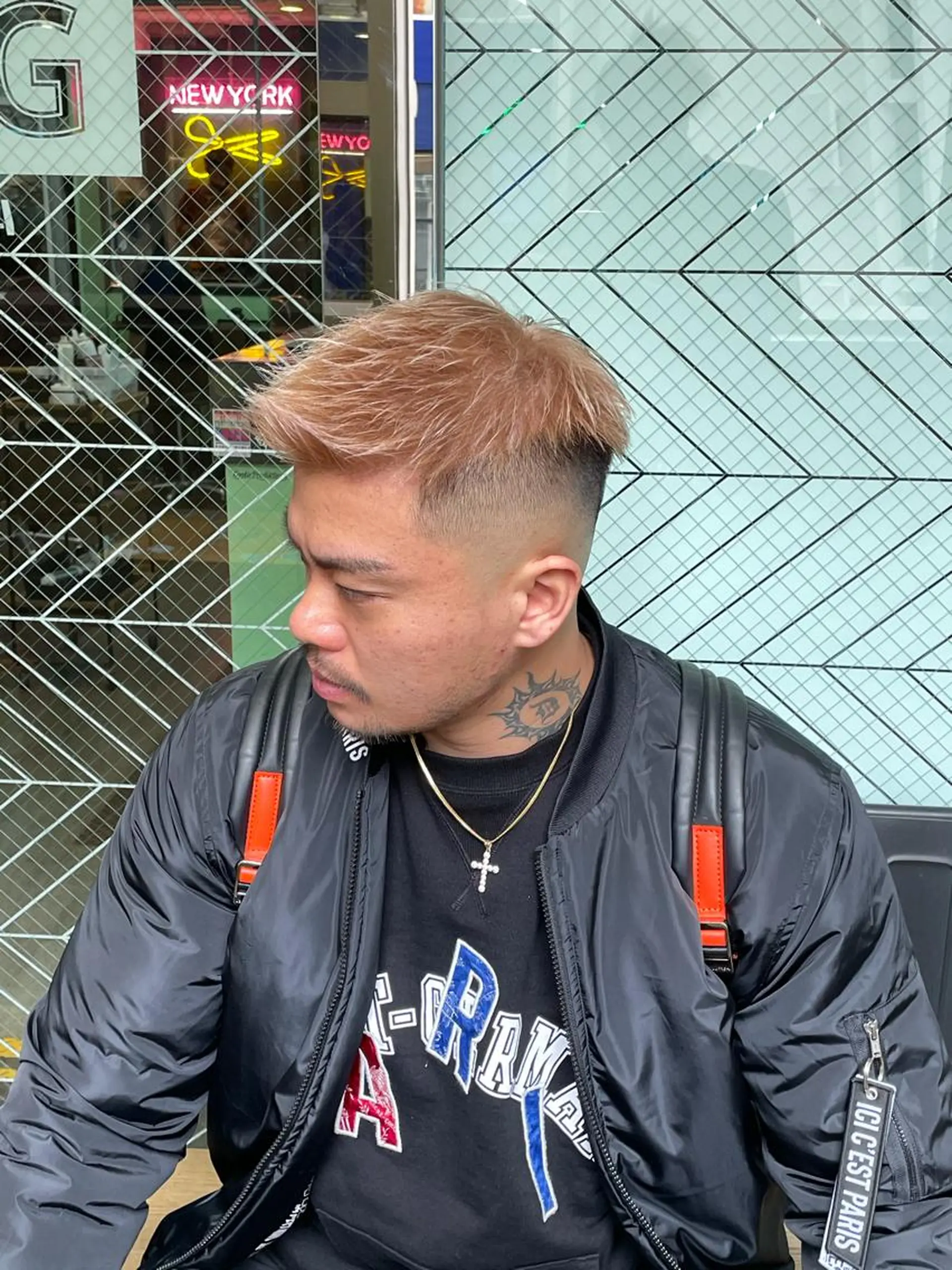 カラー メンズ ベージュカラー ホワイトベージュ Le'a所属・渋谷/フェード/ 國分 翔のヘアスタイル