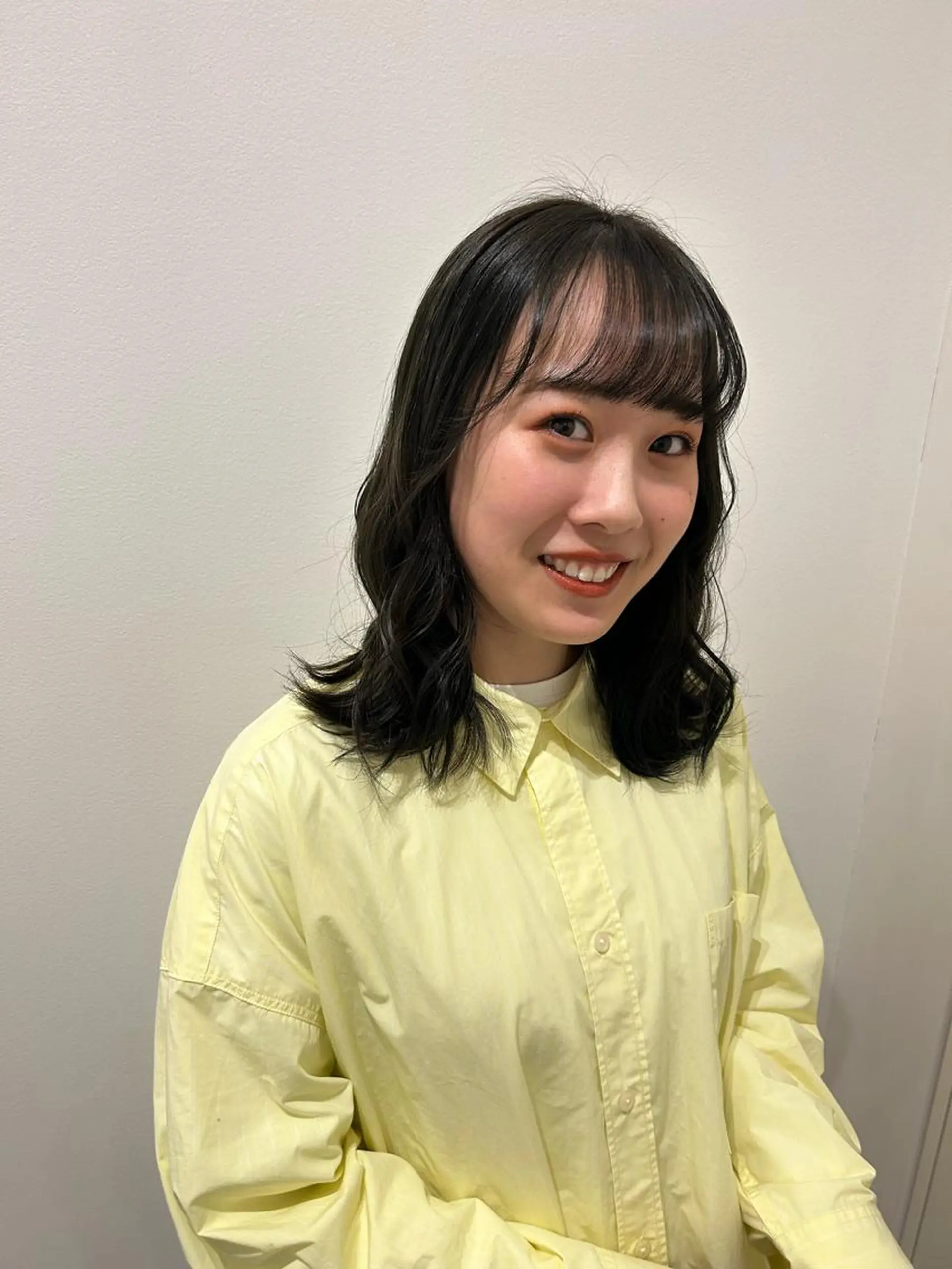 セミロング 築地 なずなのヘアスタイル