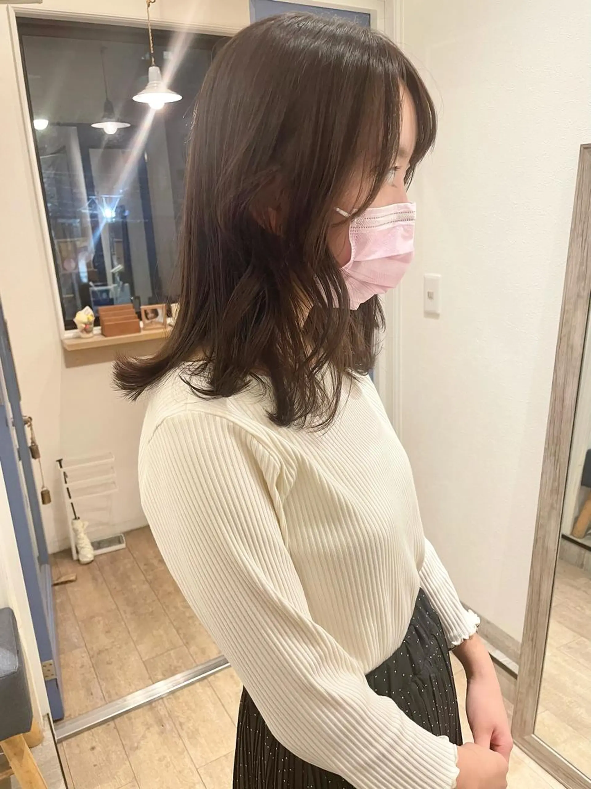 ミディアム カラー 🩰オリーブ/ ベージュ松本咲花🩰のヘアスタイル