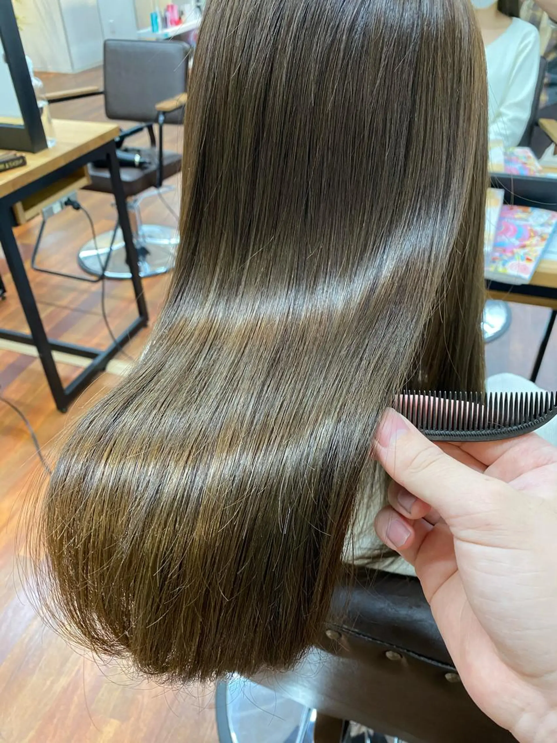 ロング 髪質改善 GRANLUSSO 岡山駅前 ビックカメラ5階所属・岡本 智次のヘアスタイル