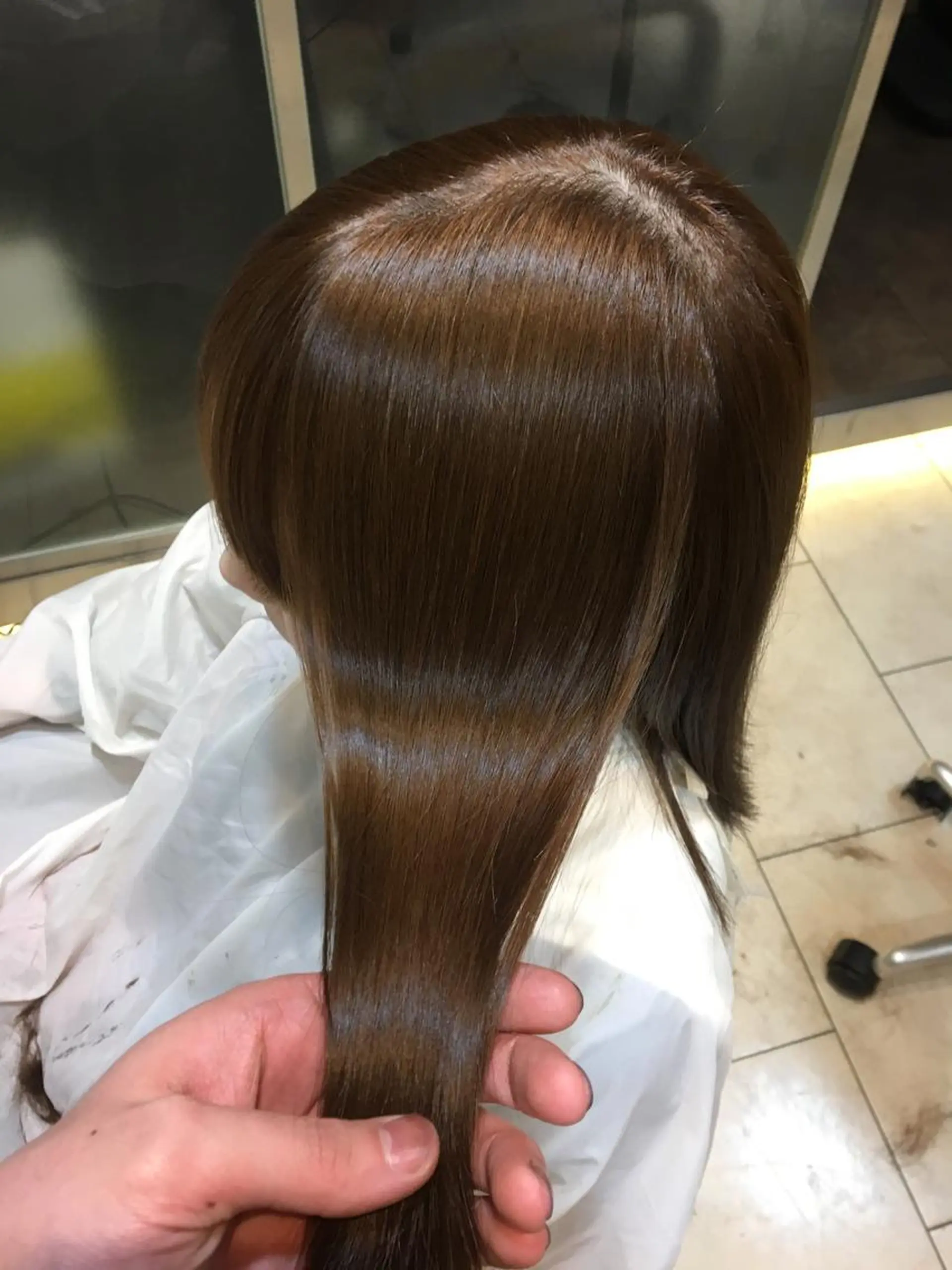 セミロング カラー セイヤ 艶髪再生師のヘアスタイル