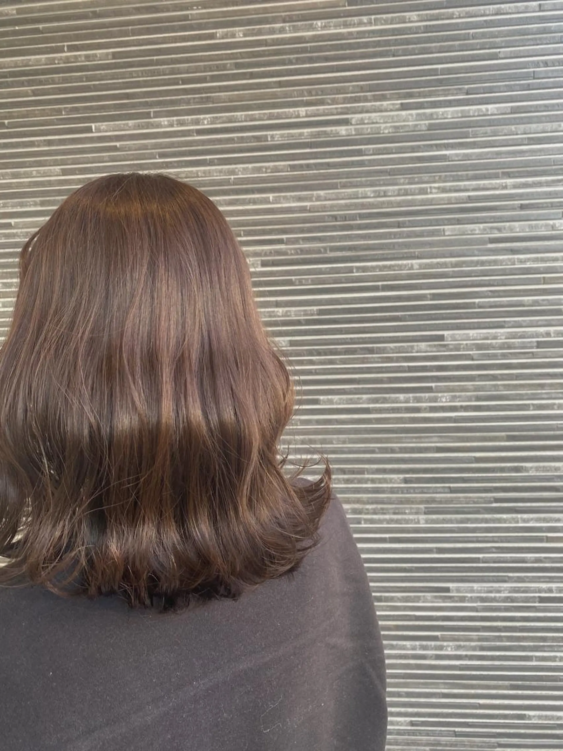 ミディアム カラー ベージュカラー ブリーチ ブリーチなしカラー 透明感カラー 天羅のヘアスタイル