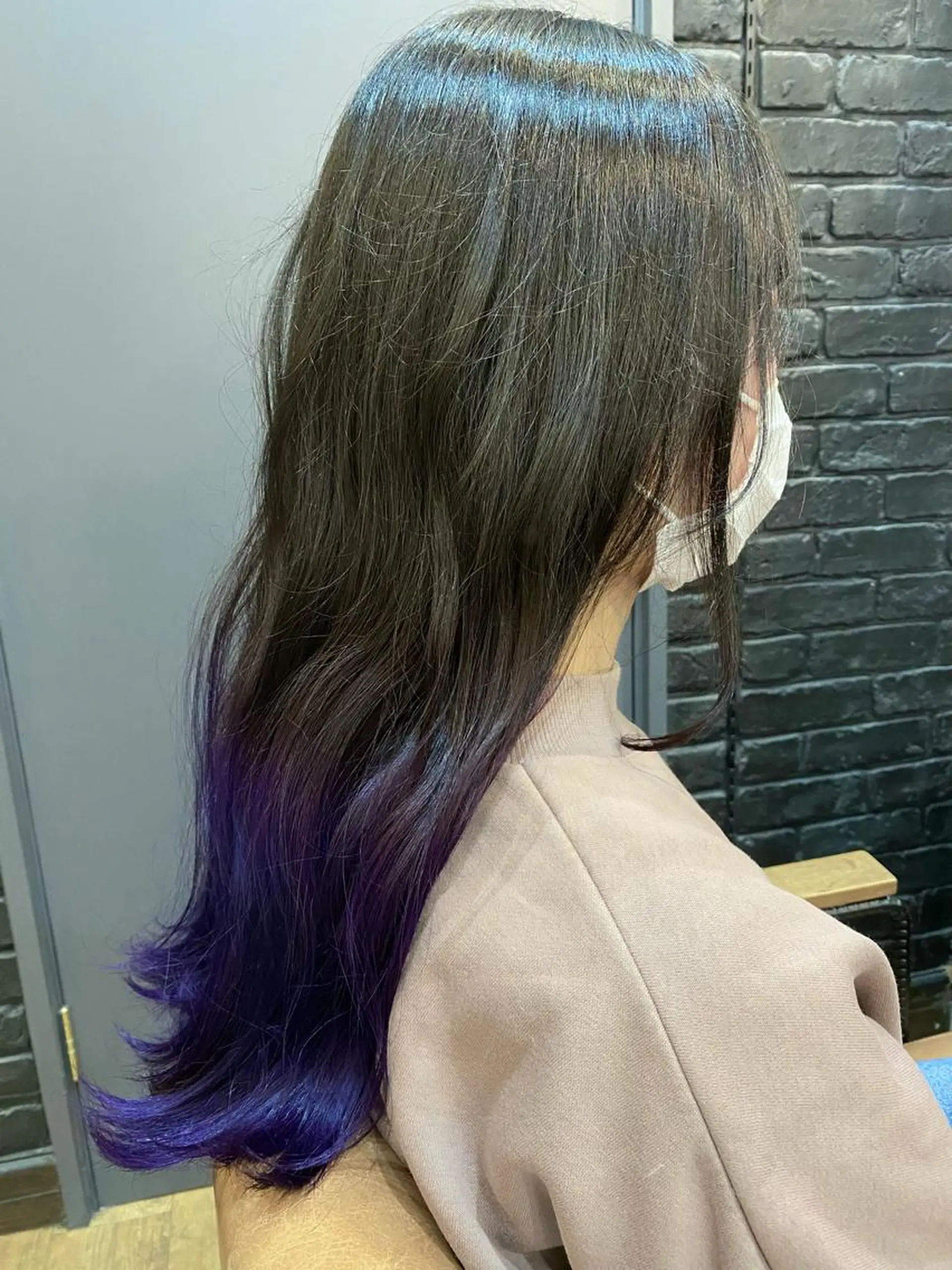 ロング カラー ブルーカラー ブルーバイオレット グラデーションカラー バイオレットカラー ヘアカラー トリートメント 特殊カラー特化 ✂️SHIAN フジのヘアスタイル