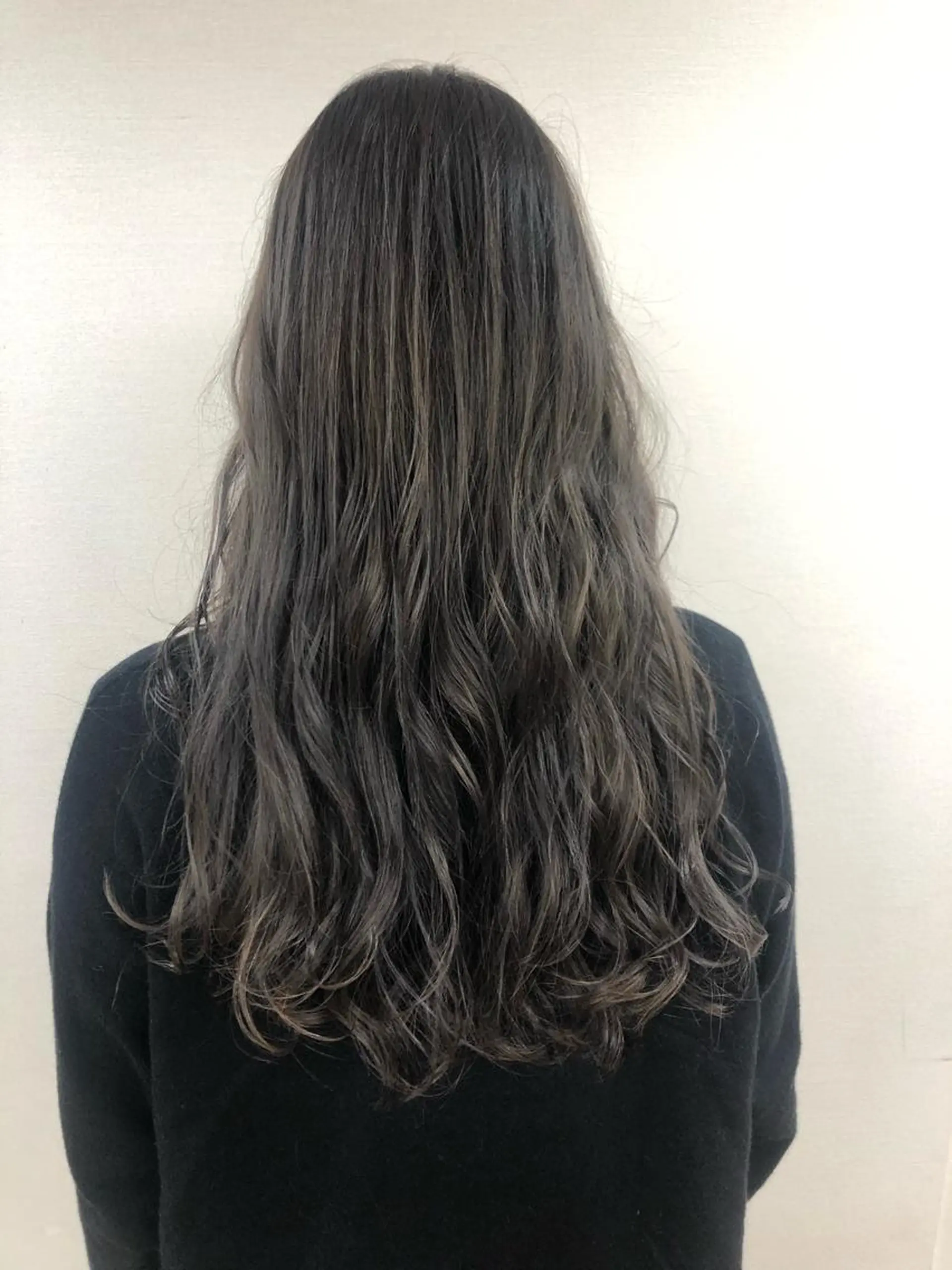 カラー piLLon/ RYUKAのヘアスタイル