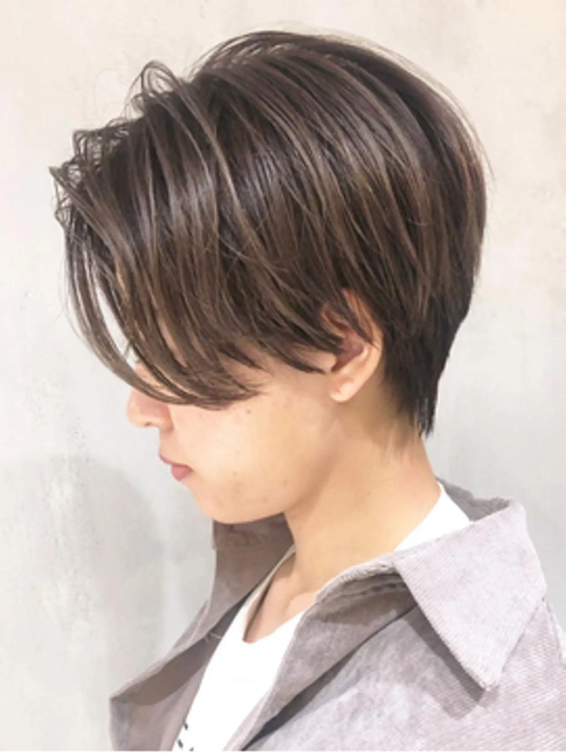 ショート SHINYA シンヤヘアーズのヘアスタイル