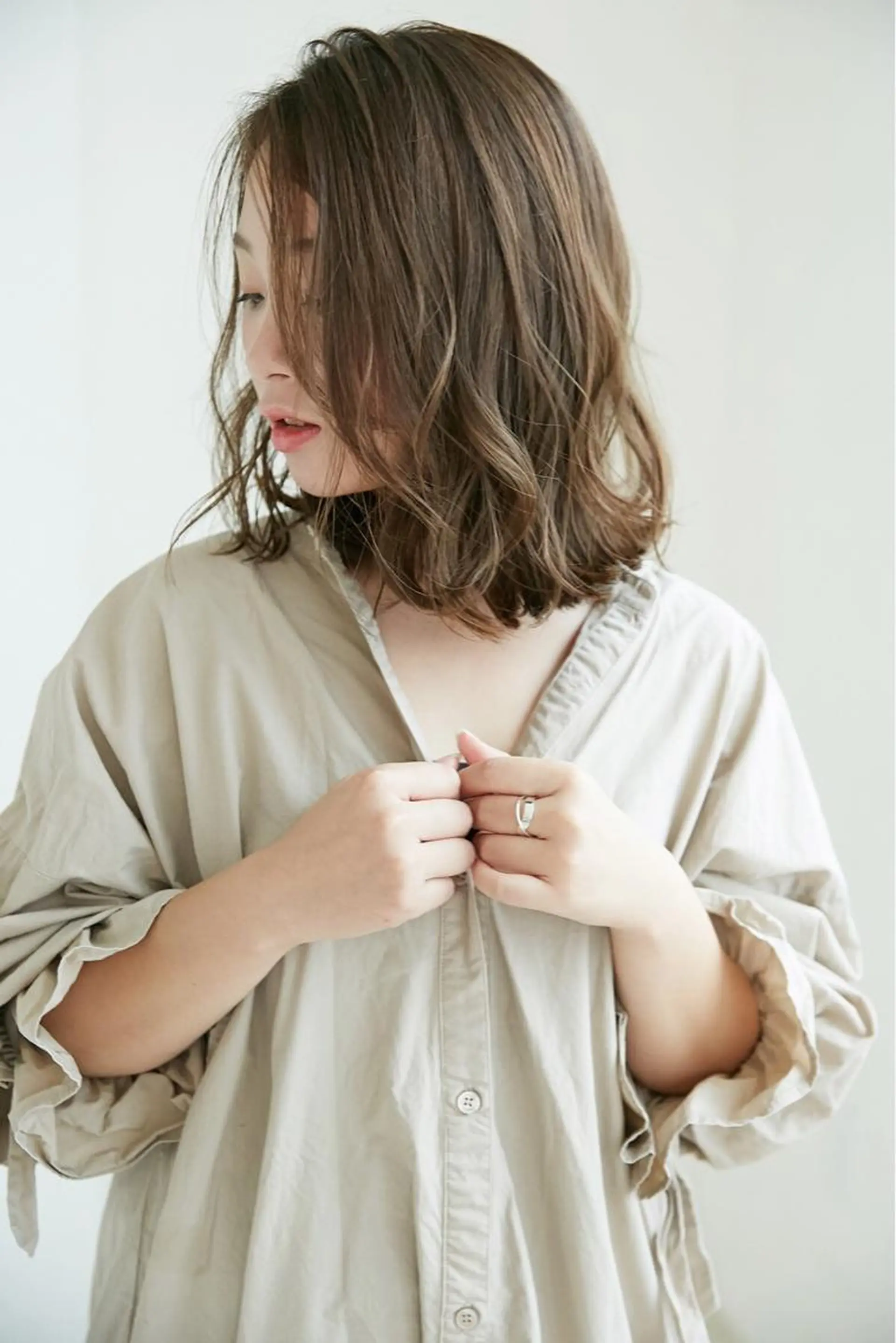 ミディアム カラー JUNTA 梅田茶屋町のヘアスタイル