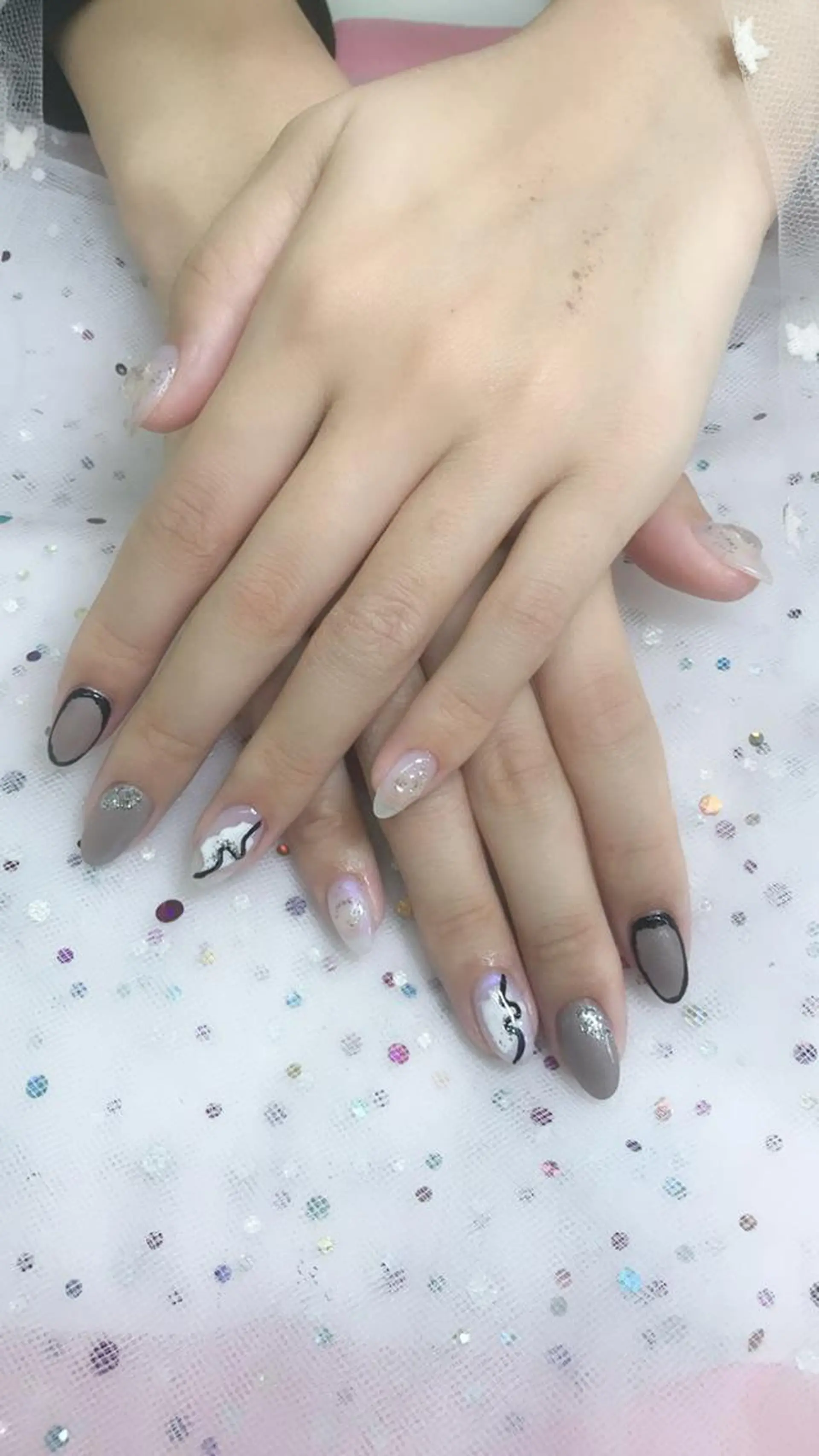 ネイル 💅ネイルサロン ブラン🌈かすみのネイルデザイン