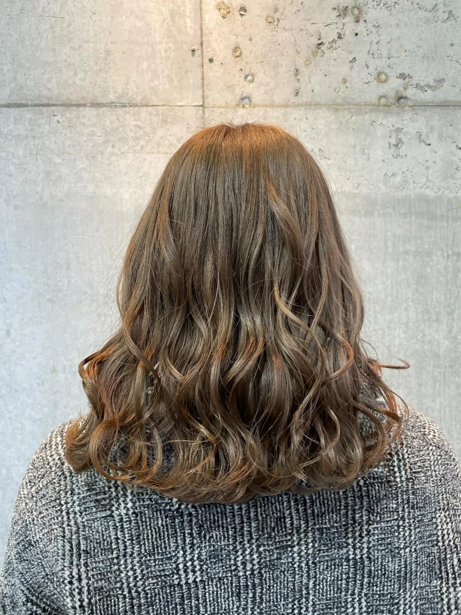 ミディアム 齋藤 結愛のヘアスタイル