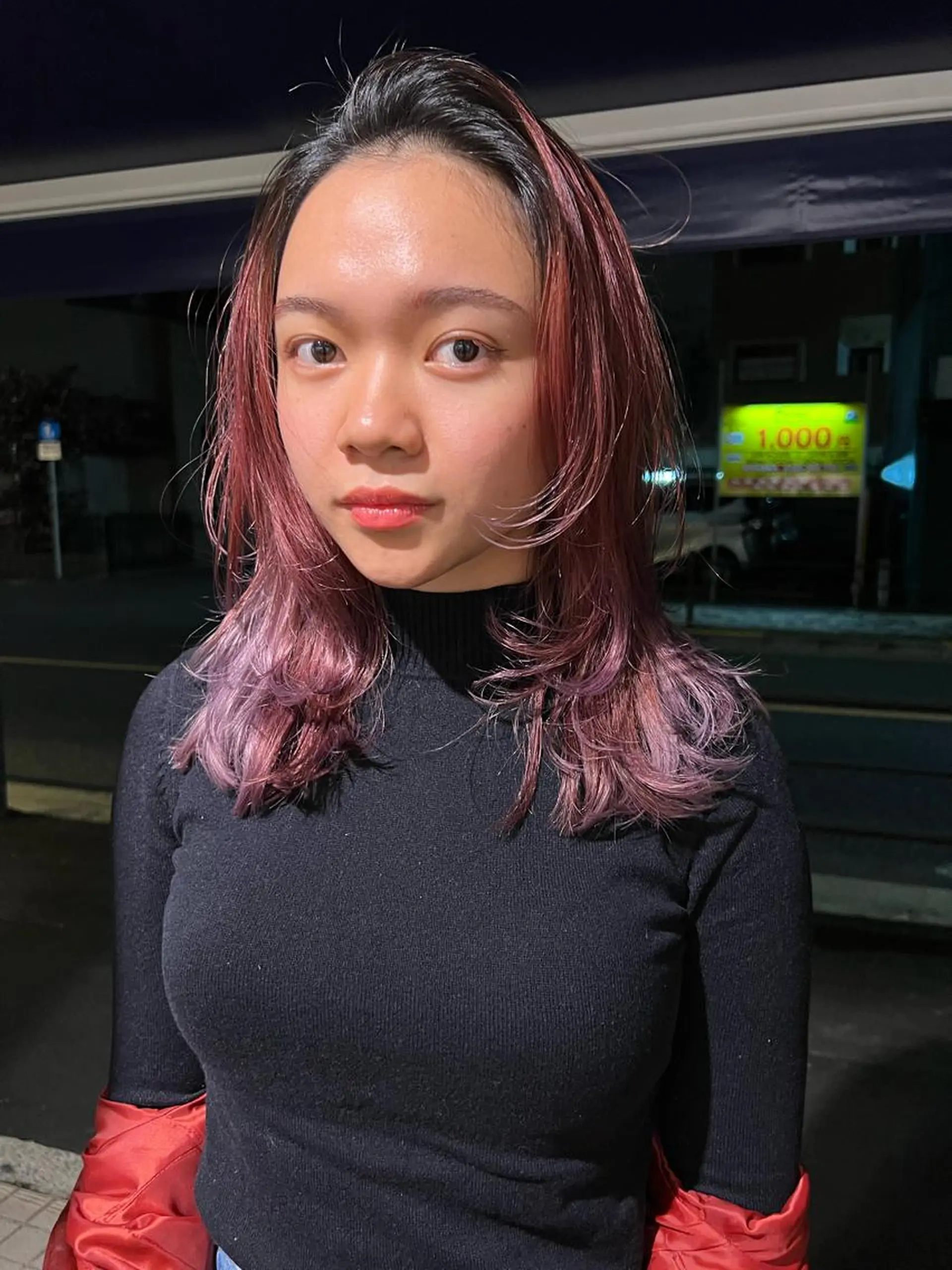 セミロング ツートーンカラー ヘアカラー Kakui Yuikaのヘアスタイル