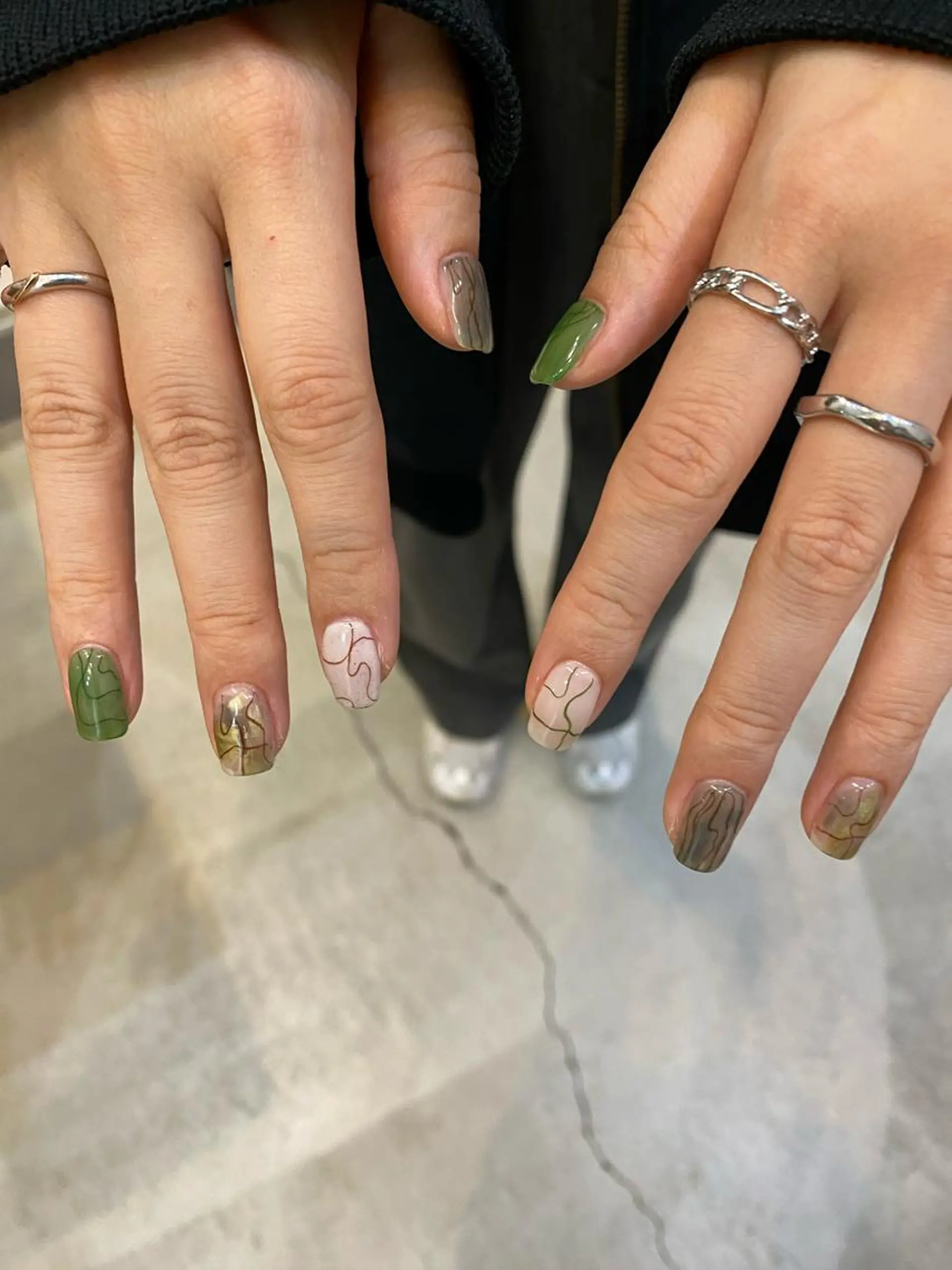 ネイル ニュアンスネイル 春ネイル ハンドネイル 草加ニュアンスネイル 🌚hersのネイルデザイン