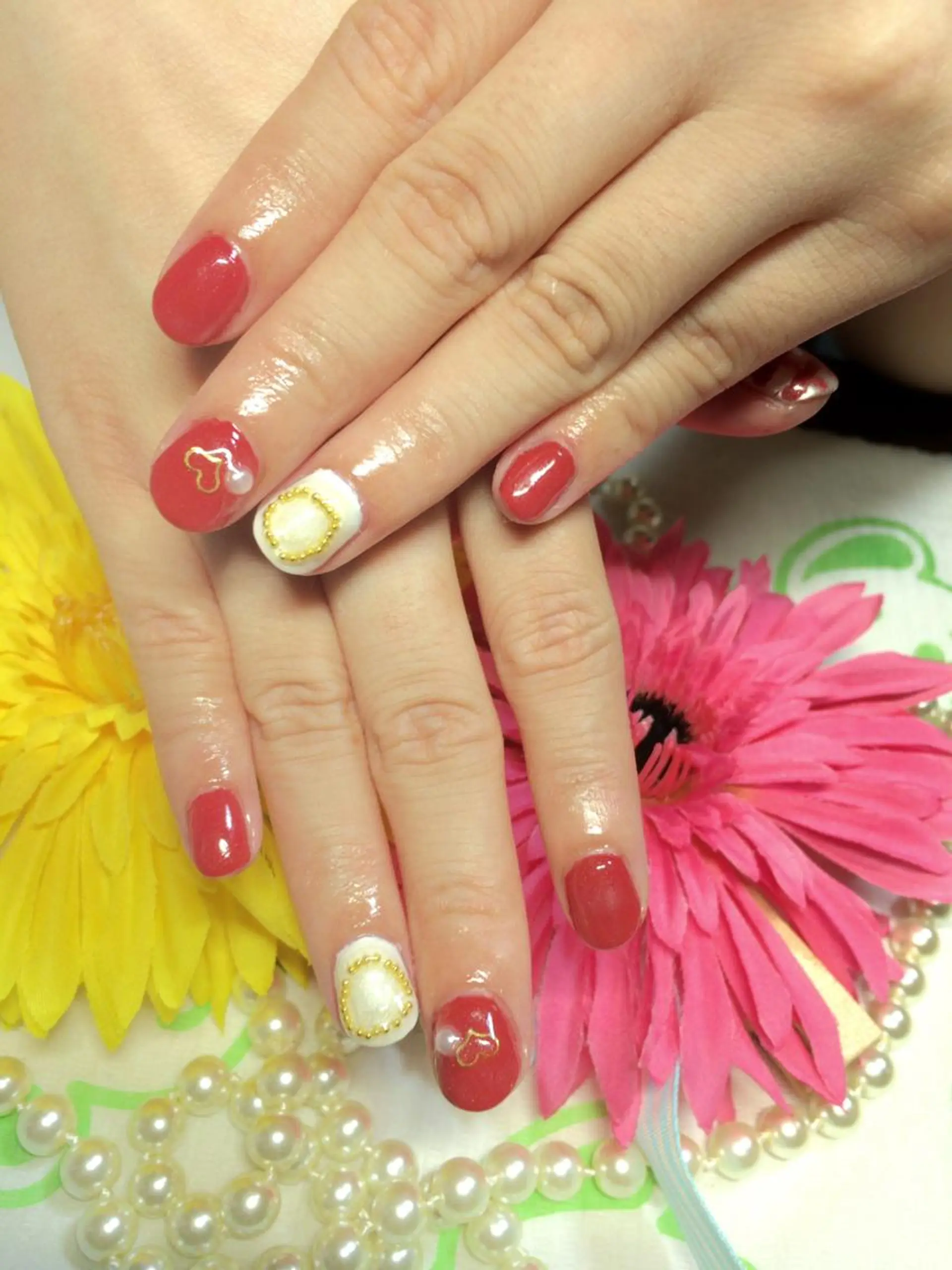 ネイル 冬ネイル クリスマス ハンドネイル ハンドケア ネイルサロン HARRYS所属・ネイル･脱毛サロン HARRYSのエステ・リラクイメージ