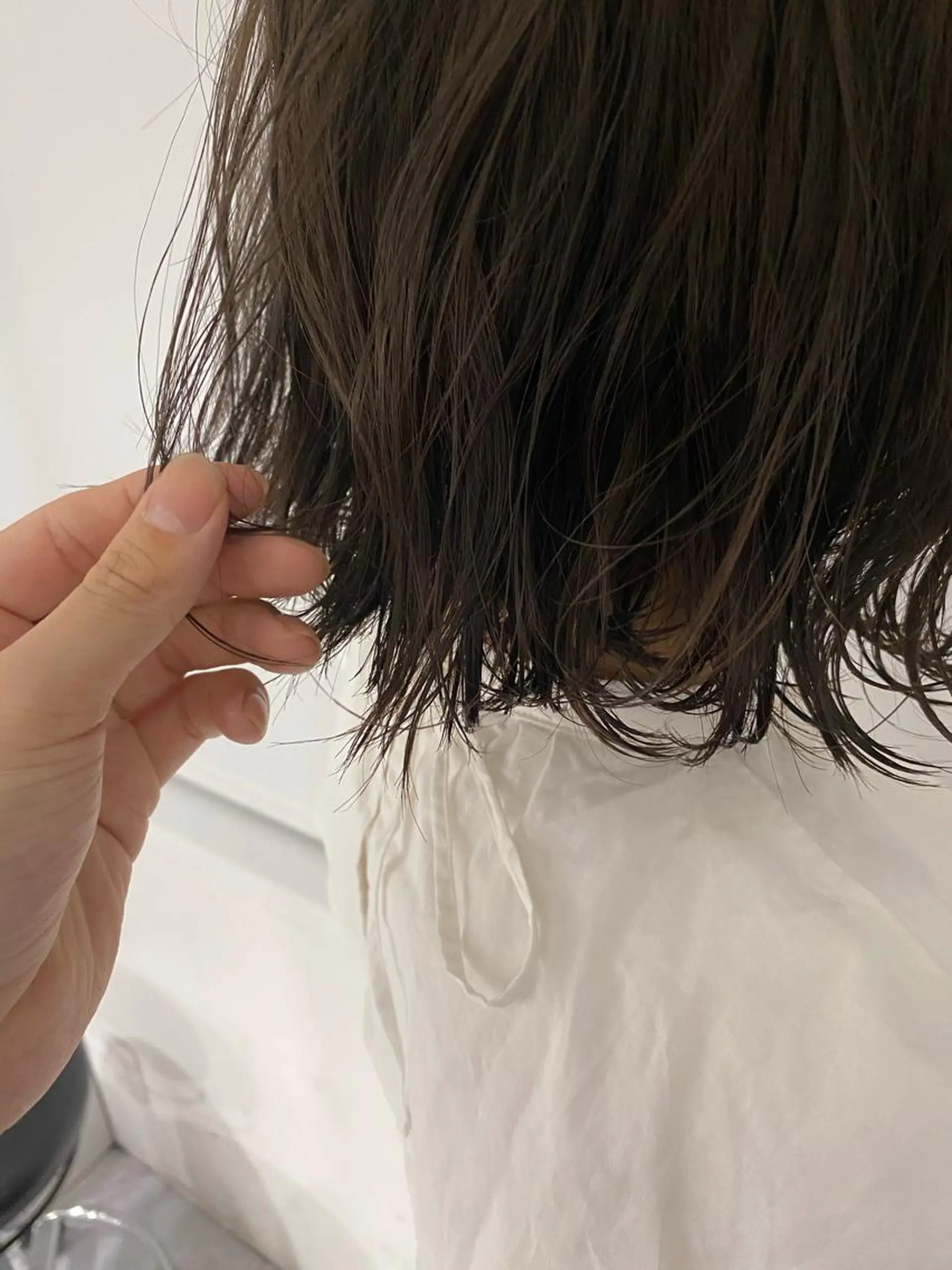 ミディアム カラー ヘアアレンジ ベージュカラー ブリーチ グレージュ ハイライトカラー ミルクティーベージュ 外苑前NO.1艶髪 透明感カラーのヘアスタイル