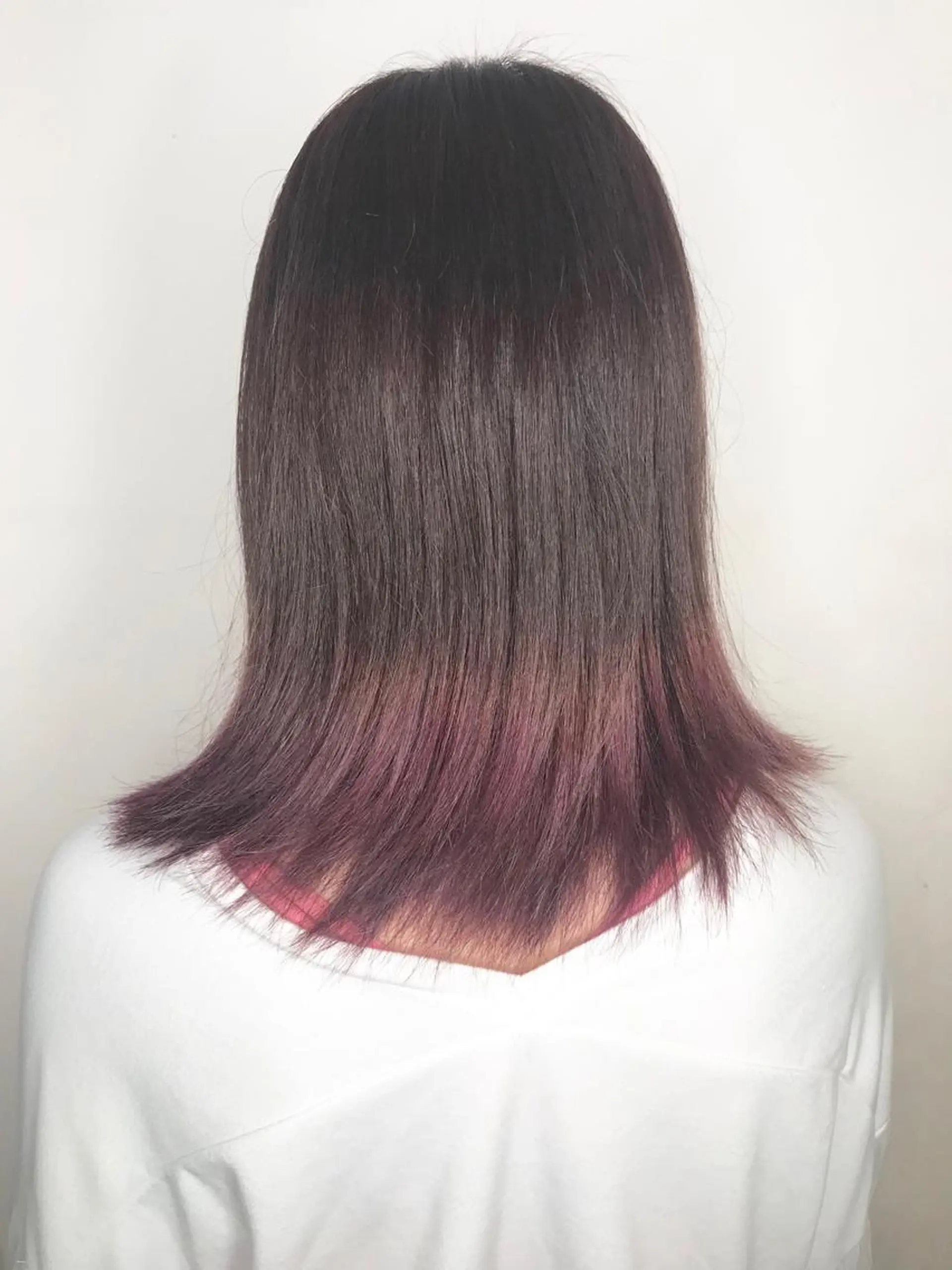 ミディアム カラー パーマ ヘアアレンジ アッシュ グラデーションカラー ラベンダーカラー ラベンダーアッシュ ピンクカラー 高橋 隆一のヘアスタイル