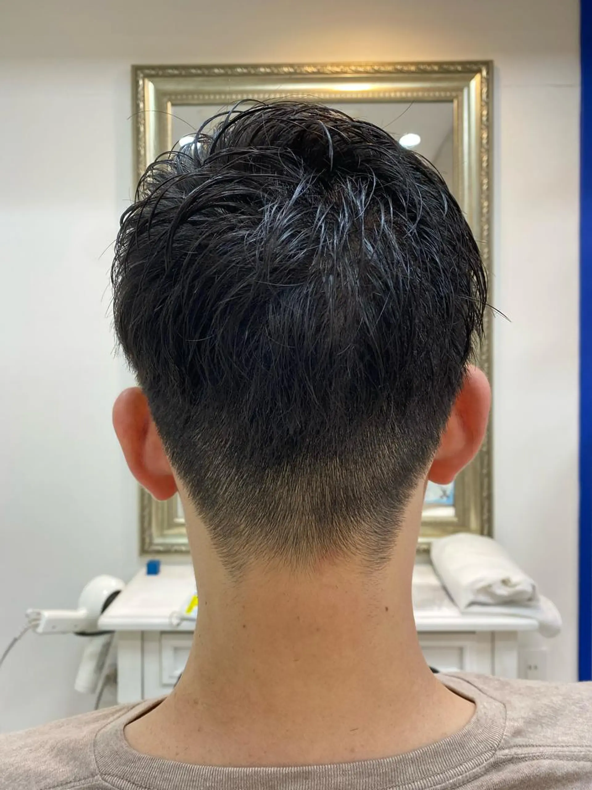 メンズ ⭐️透明感カラー/ パーマ⭐️宮野翔のヘアスタイル