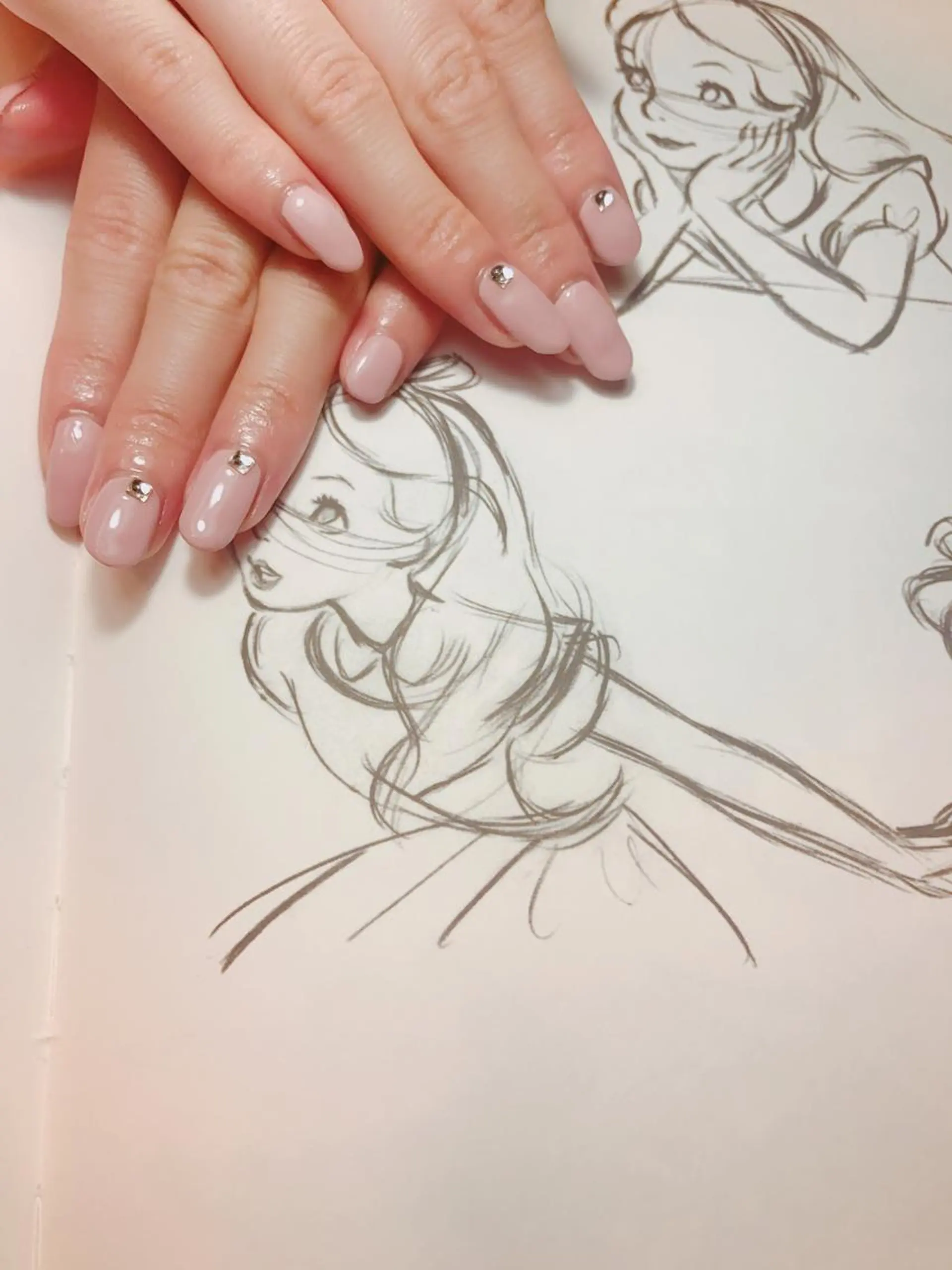 ネイル owlnail /持込みデザイン専門のネイルデザイン