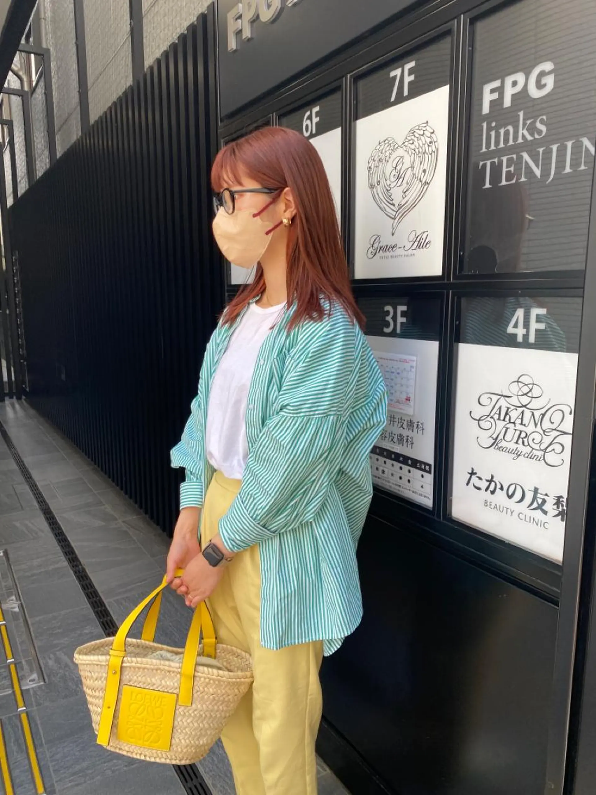 ミディアム カラー THE DAY所属・AKI HASHIMOTOのヘアスタイル