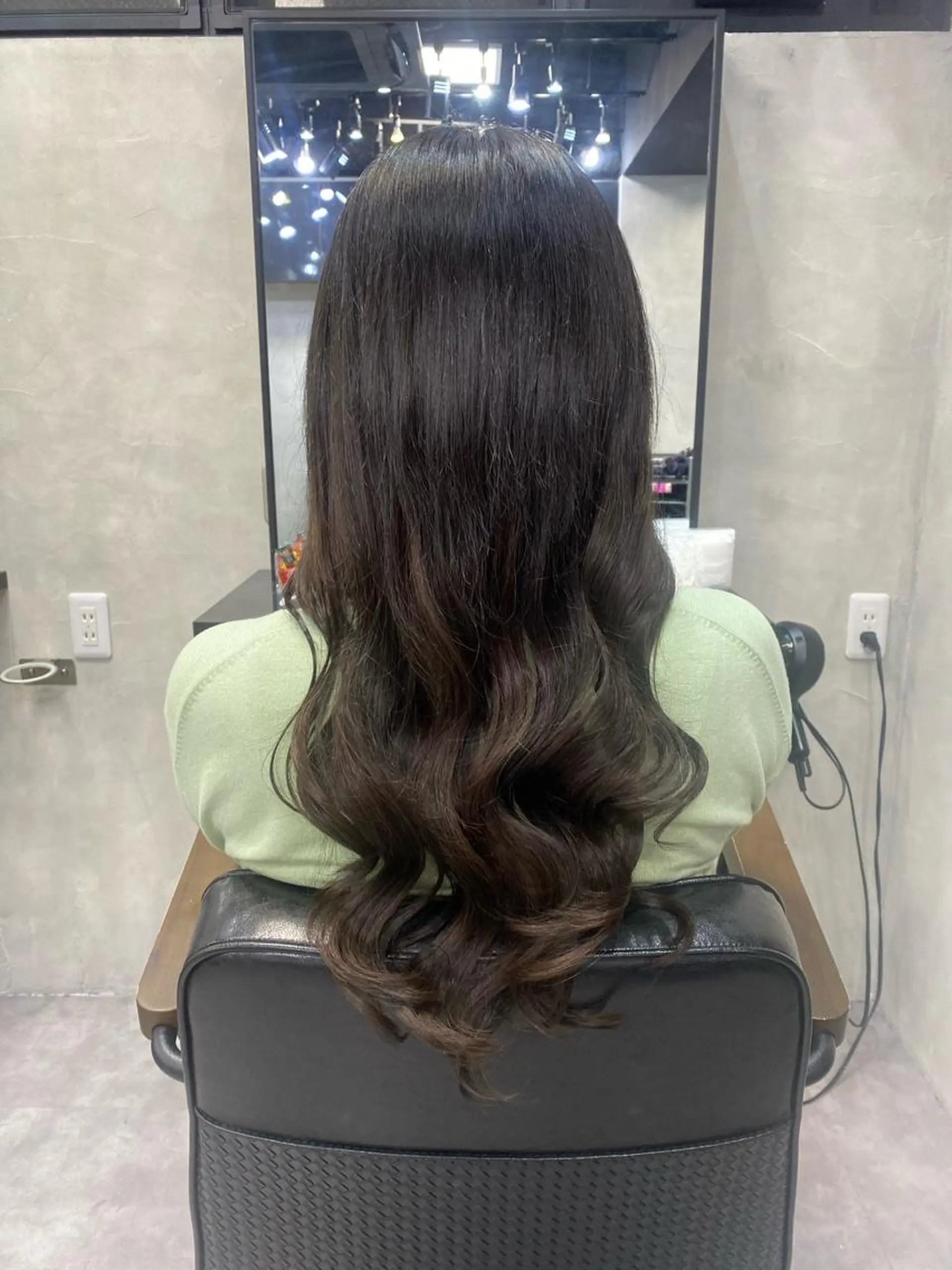 セミロング カラー ヘアアレンジ LAVENDIA Azabu所属・LAVENDIA 初音のヘアスタイル