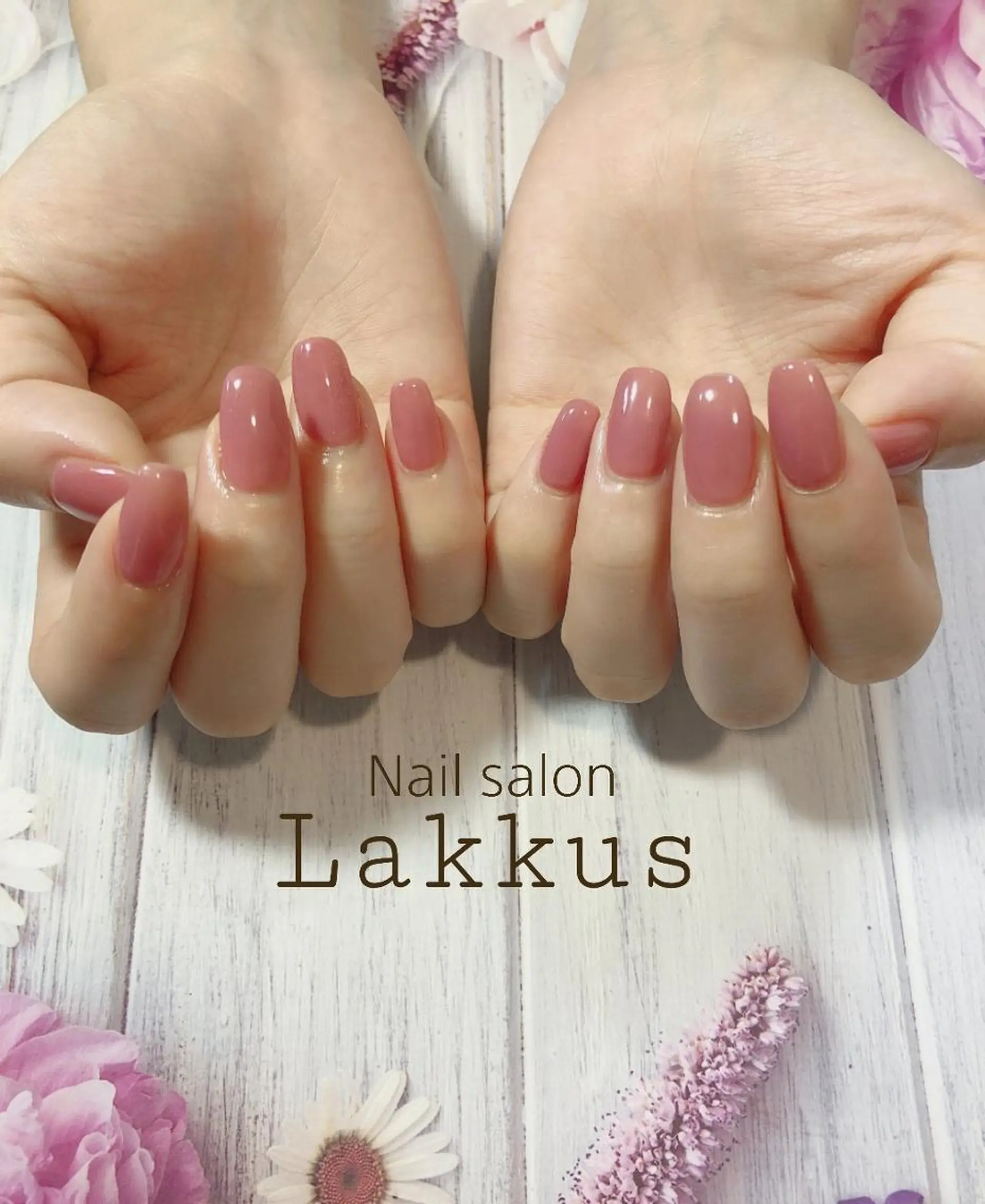 ネイル ワンカラーネイル Lakkus T－Mのネイルデザイン