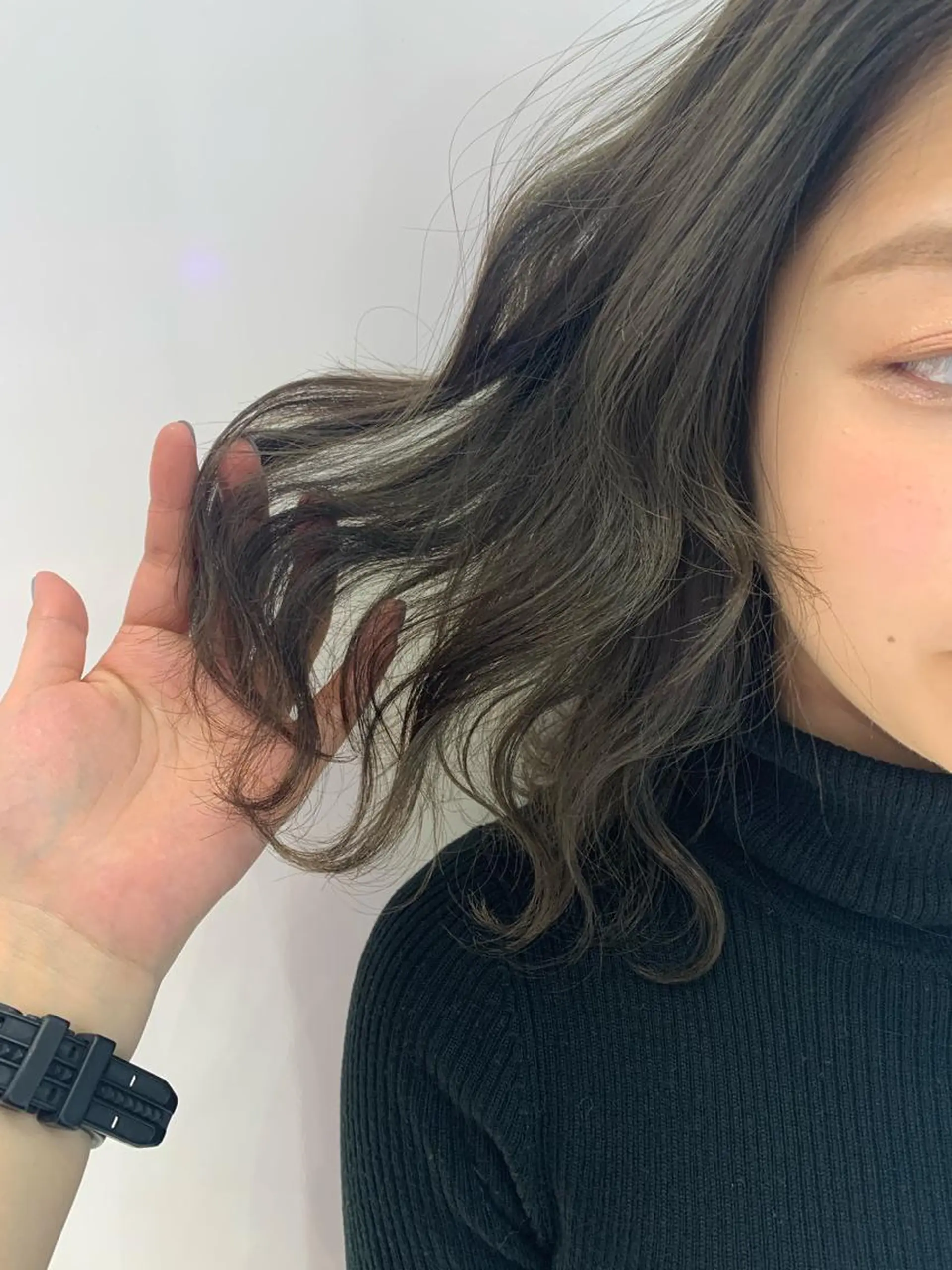 ミディアム ケアカラー ハッシュカット/ハイ トーン/MANAMIのヘアスタイル